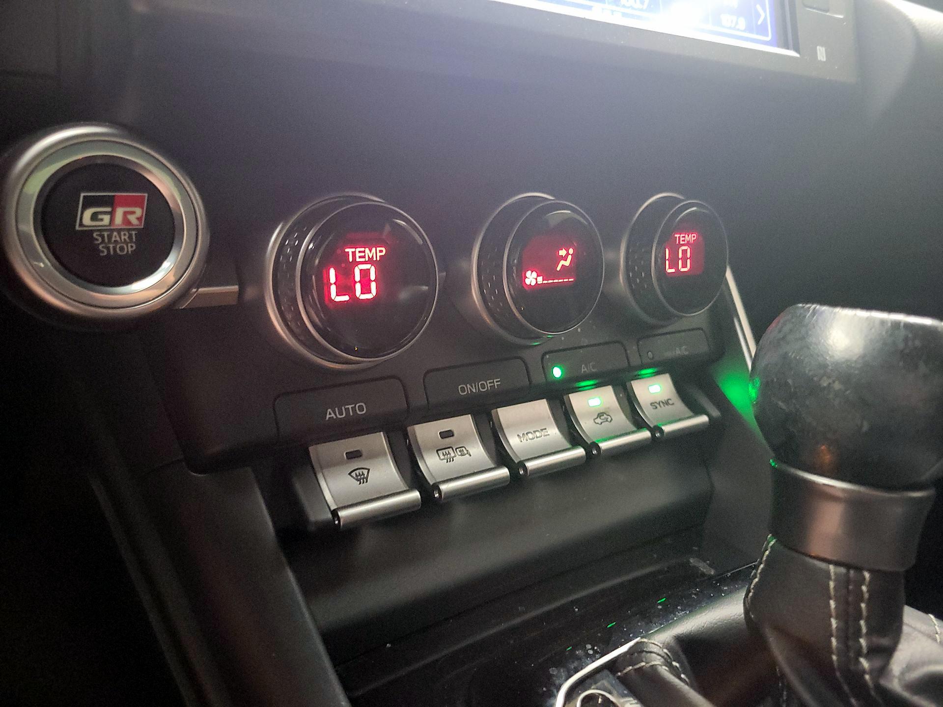 Thumbnail: 2022 Toyota GR86 - 15