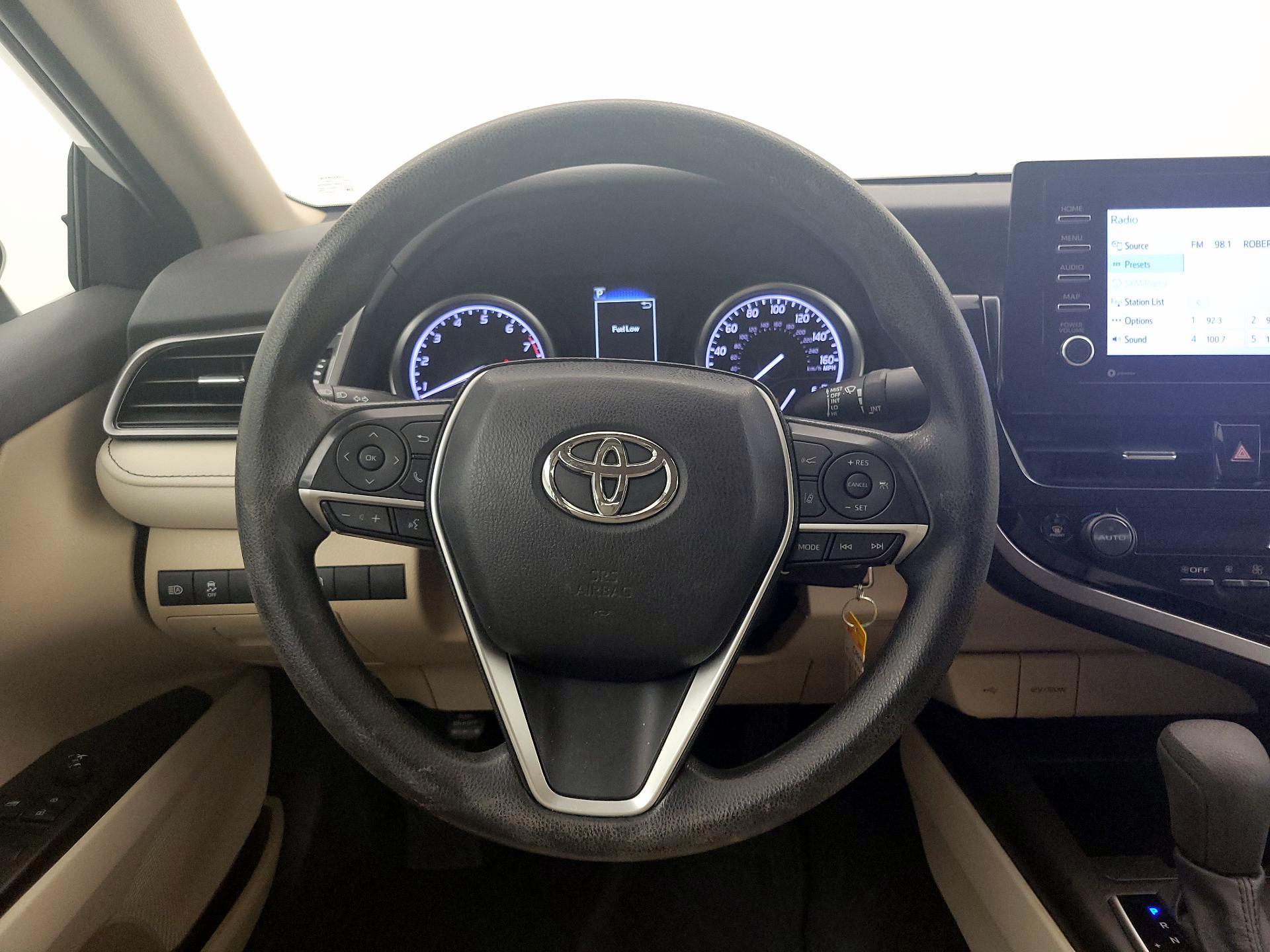 Thumbnail: 2022 Toyota Camry - 10