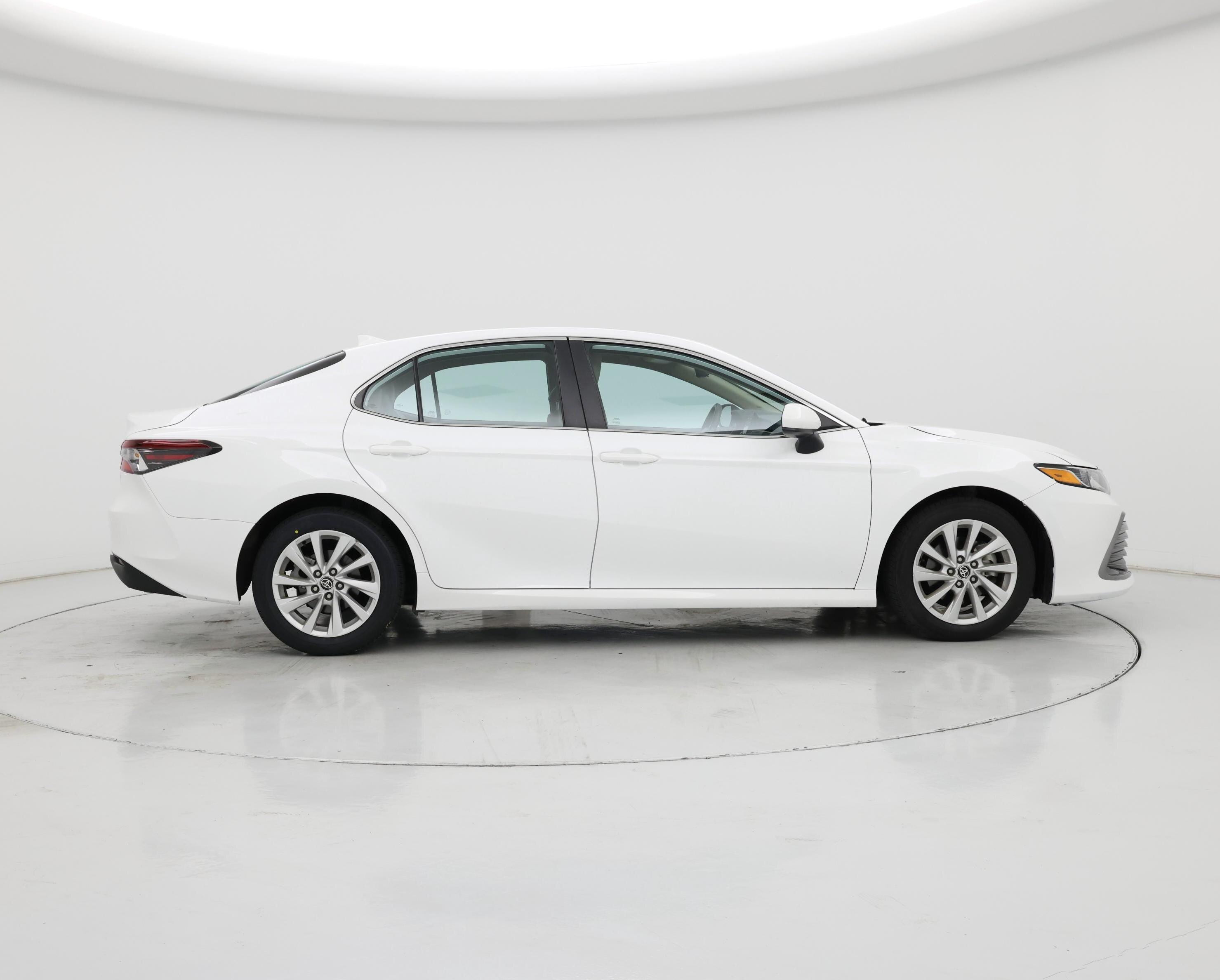 Thumbnail: 2022 Toyota Camry - 7