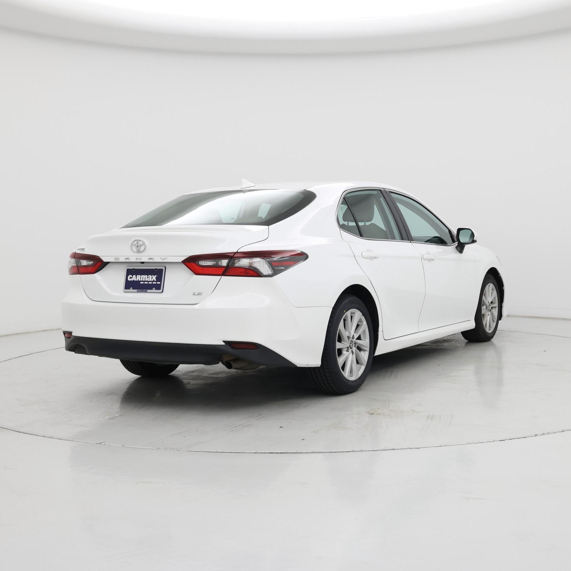 Thumbnail: 2022 Toyota Camry - 8