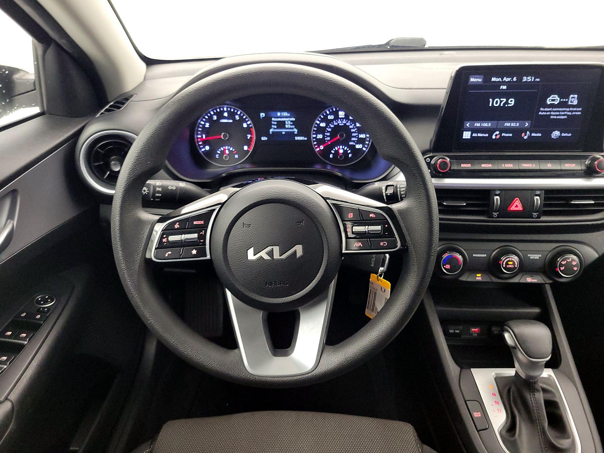 Thumbnail: 2023 Kia Forte - 10