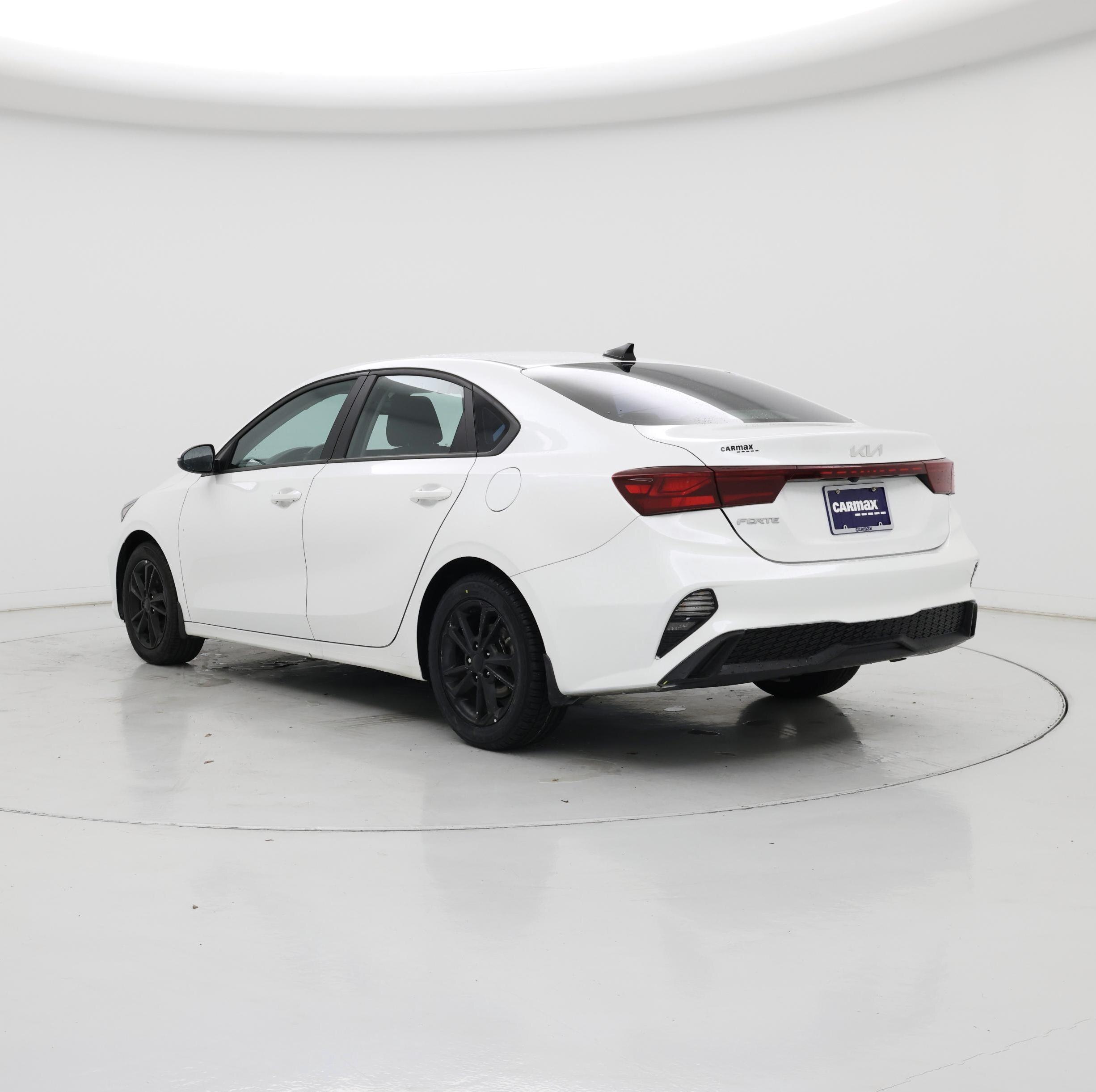 Thumbnail: 2023 Kia Forte - 2