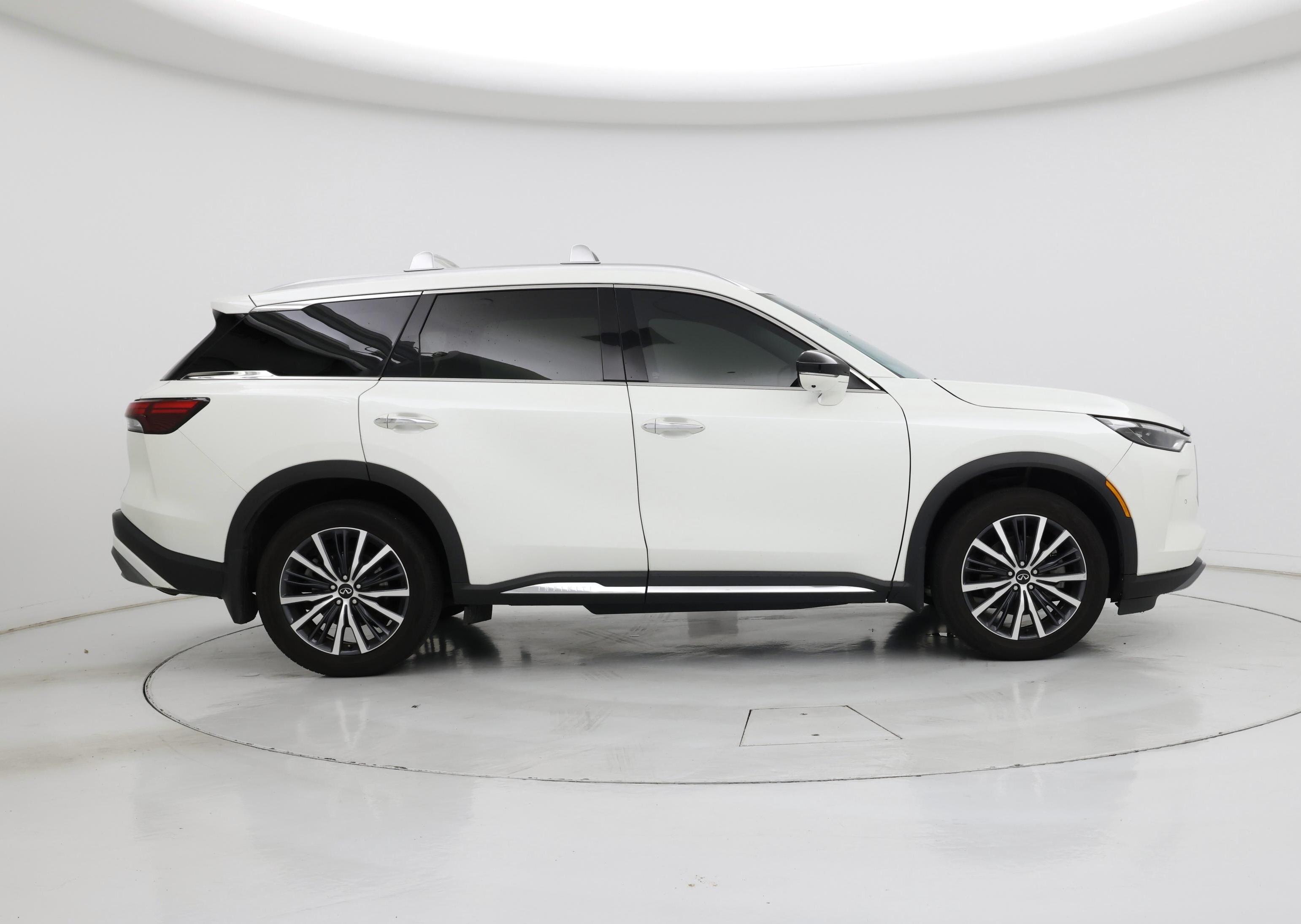 Thumbnail: 2023 INFINITI QX60 - 7