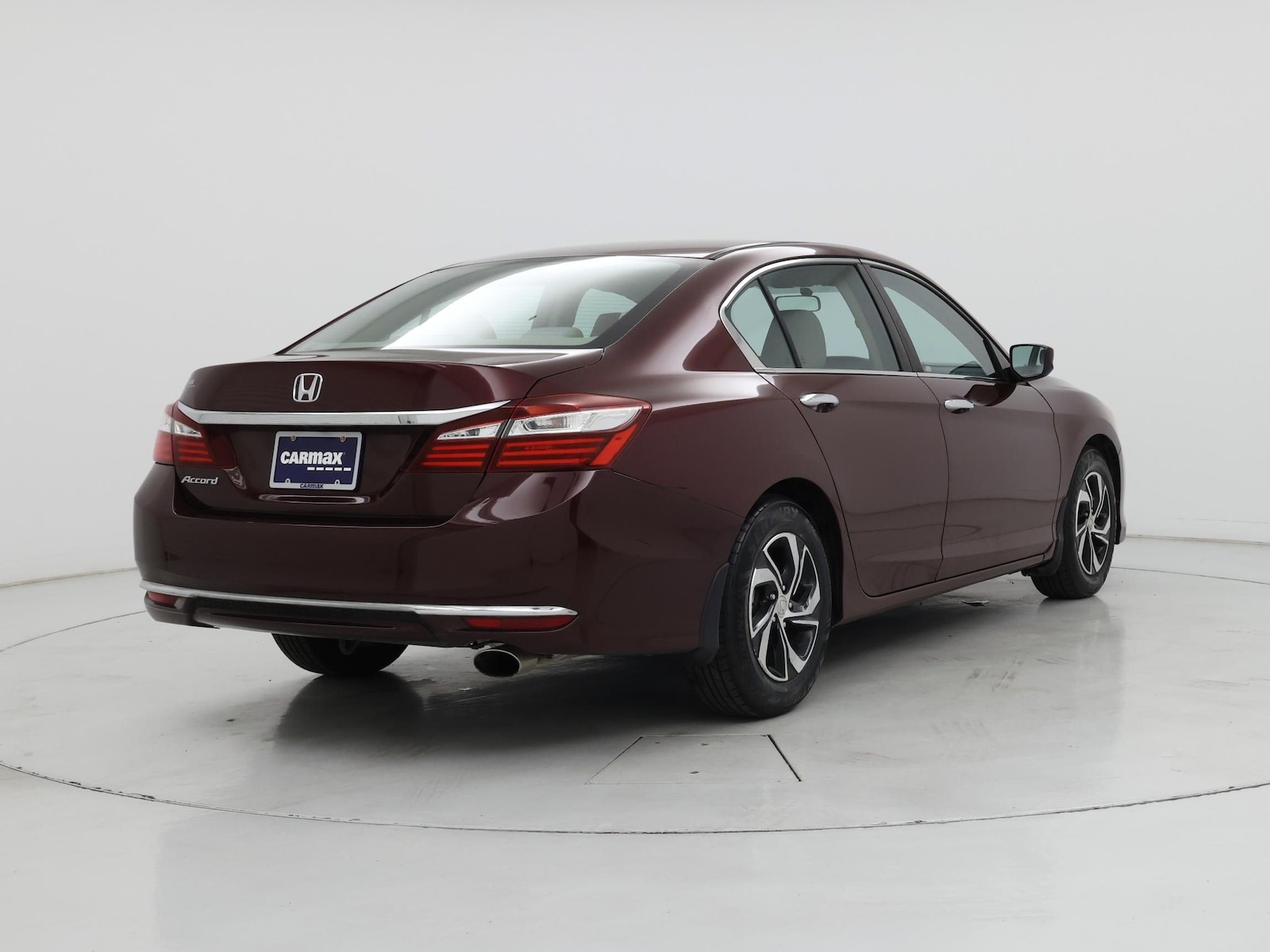 2016 Honda Accord LX - Photo 9