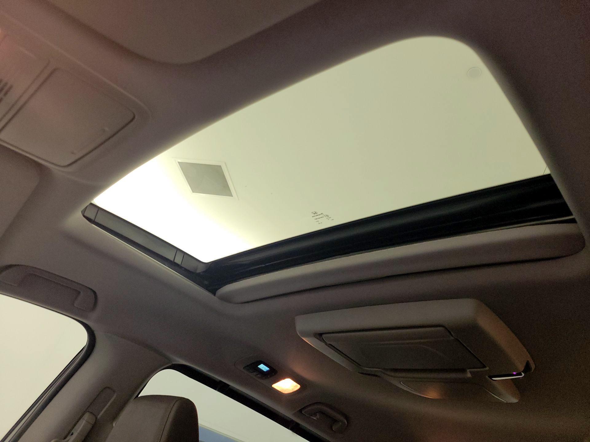 Thumbnail: 2019 Honda Odyssey - 19