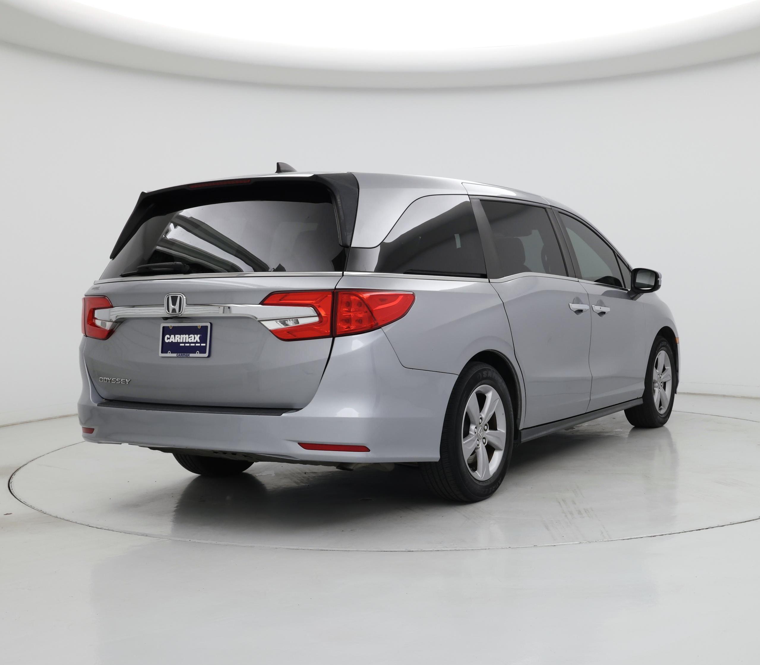 Thumbnail: 2019 Honda Odyssey - 8