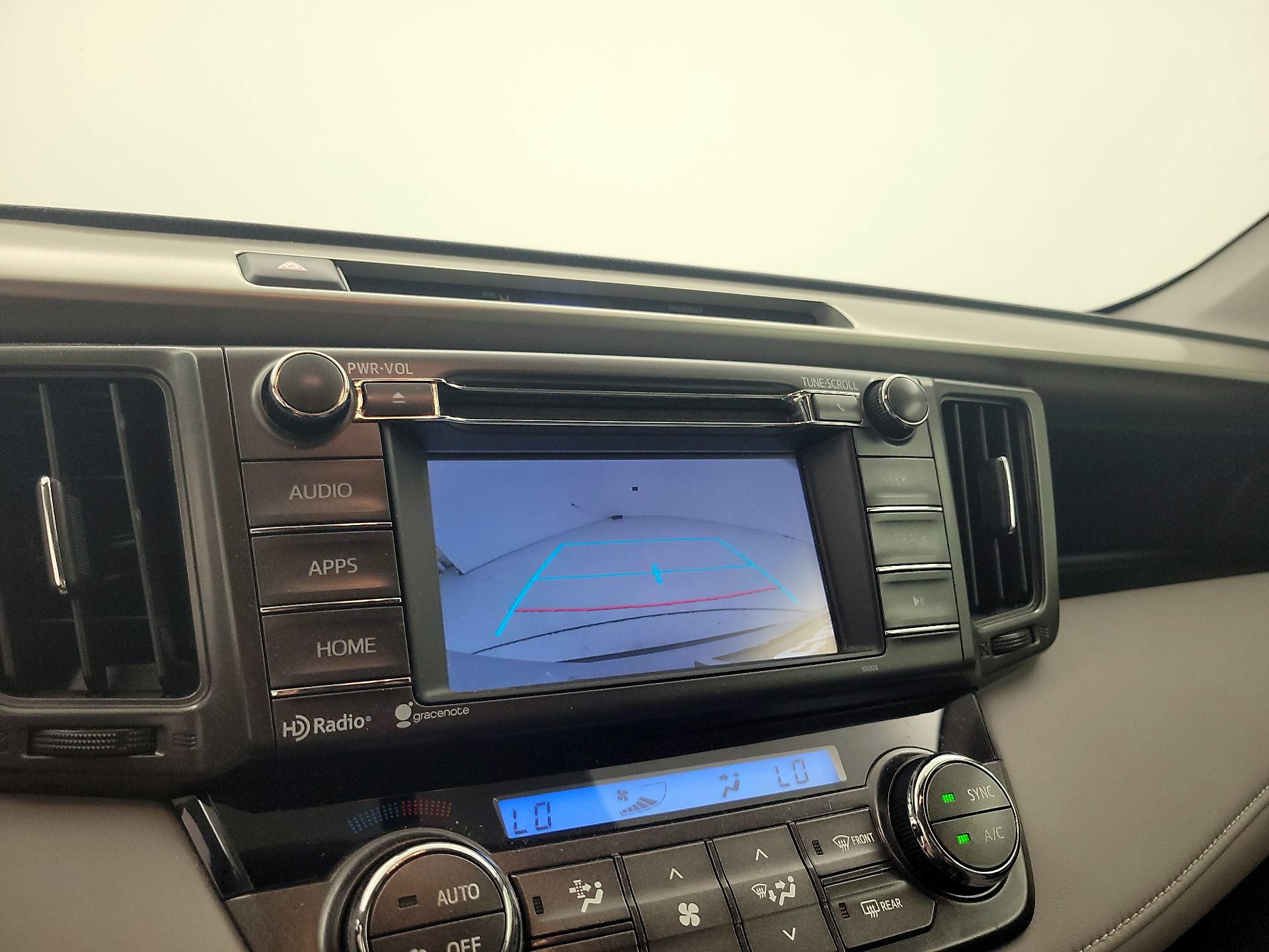 Thumbnail: 2015 Toyota RAV4 - 14