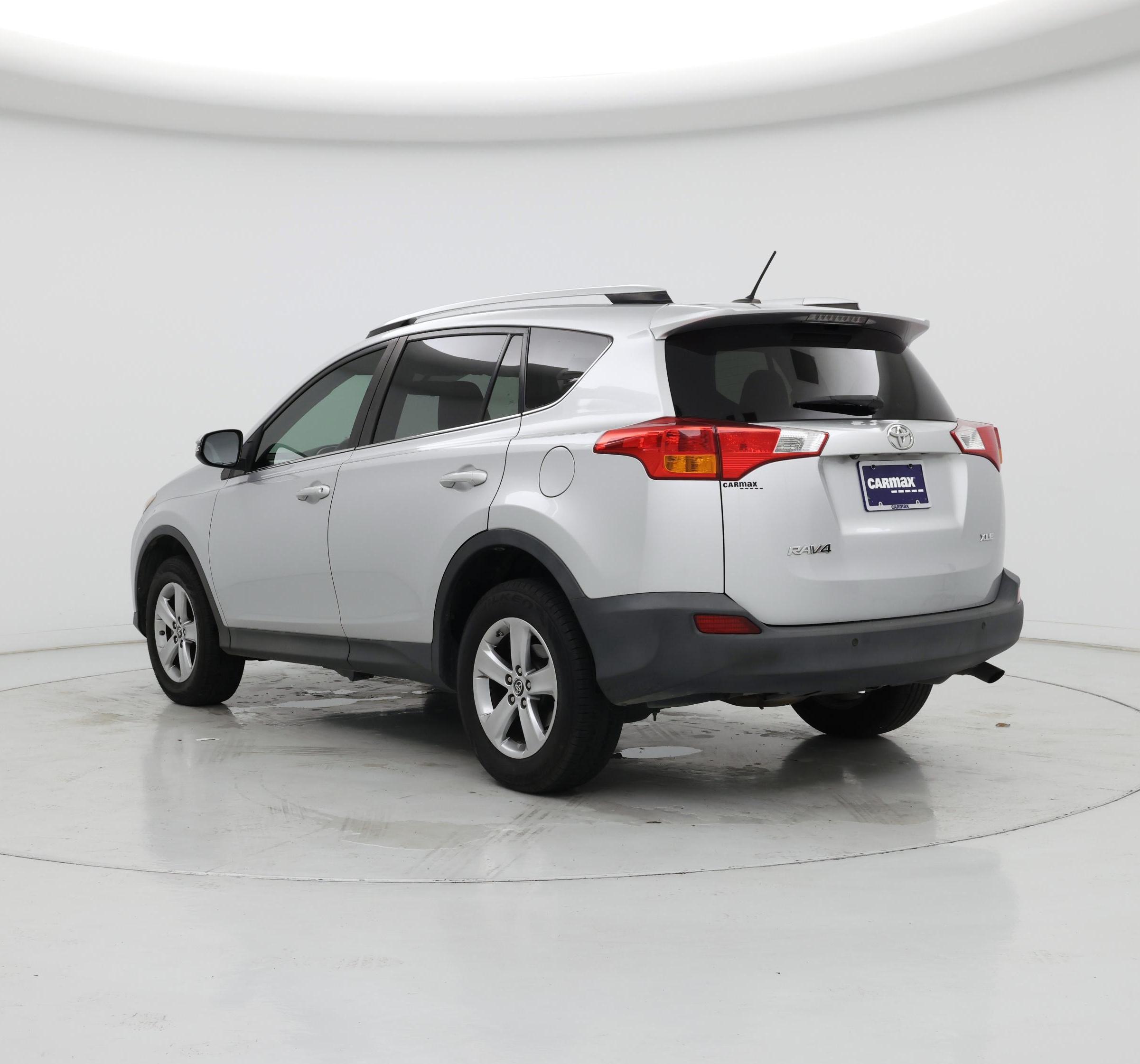 Thumbnail: 2015 Toyota RAV4 - 2
