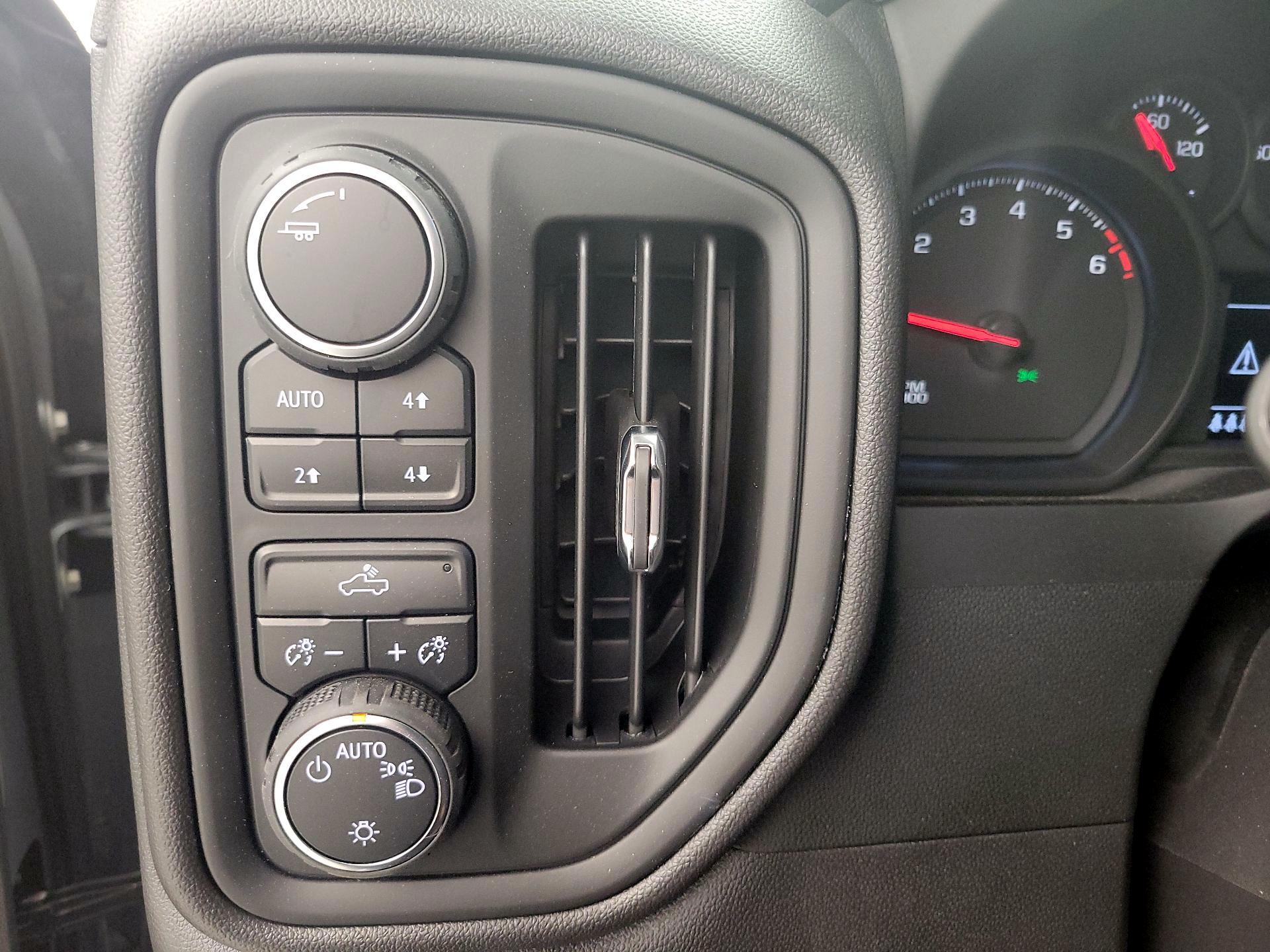Thumbnail: 2025 Chevrolet Silverado 1500 - 13