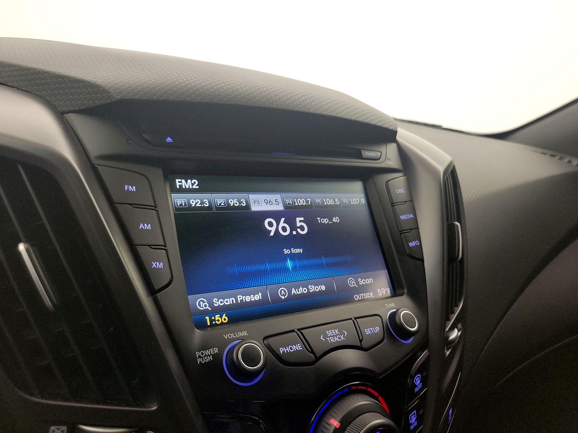 Thumbnail: 2016 Hyundai Veloster - 15