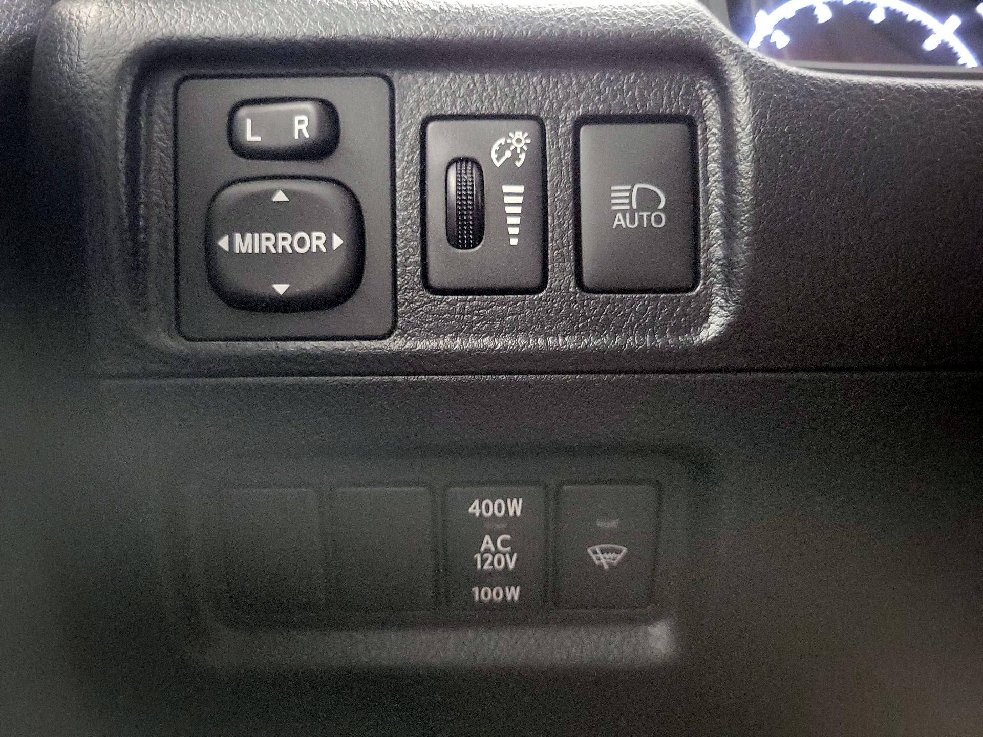 Thumbnail: 2023 Toyota 4Runner - 13