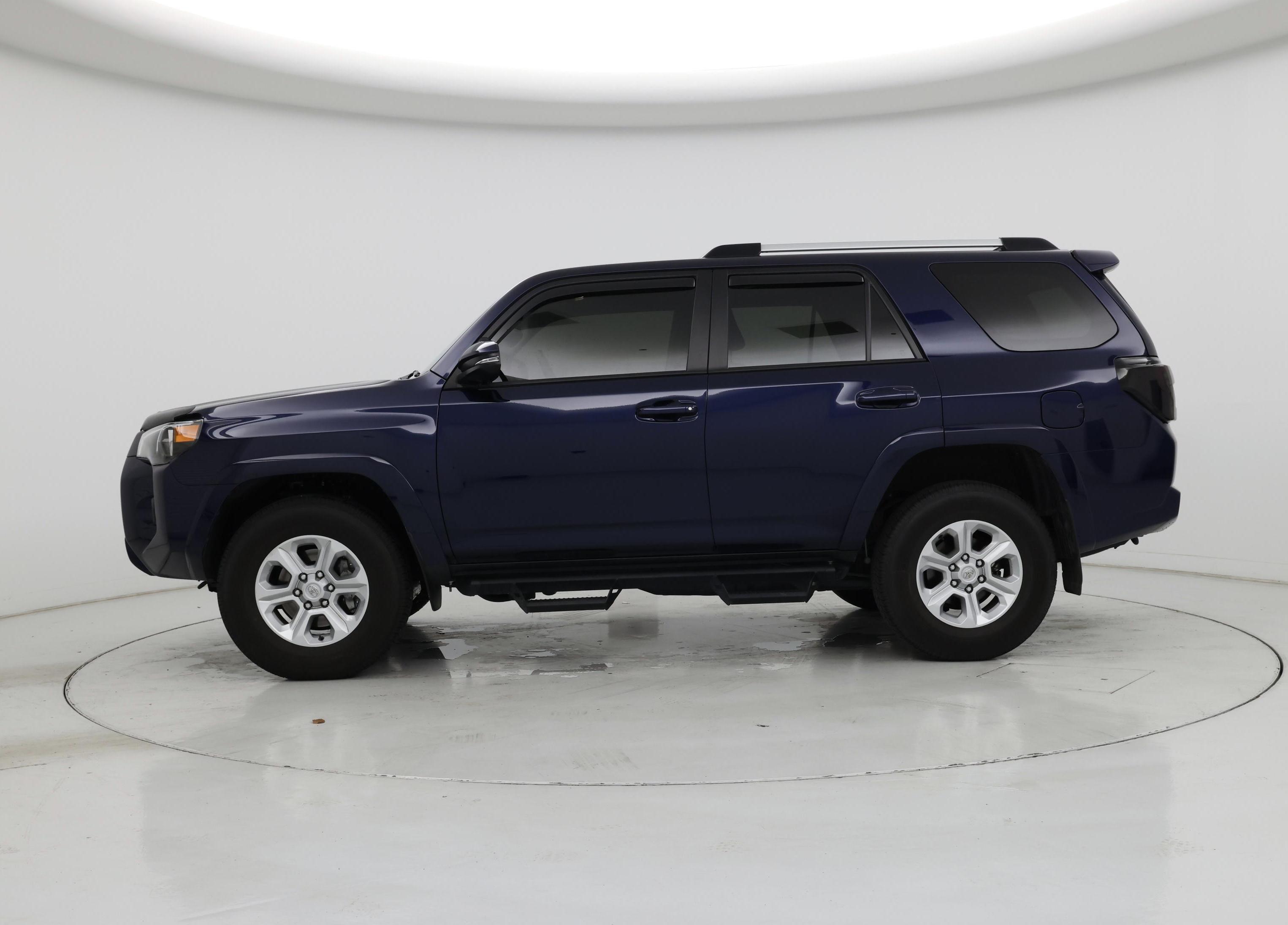 Thumbnail: 2023 Toyota 4Runner - 3