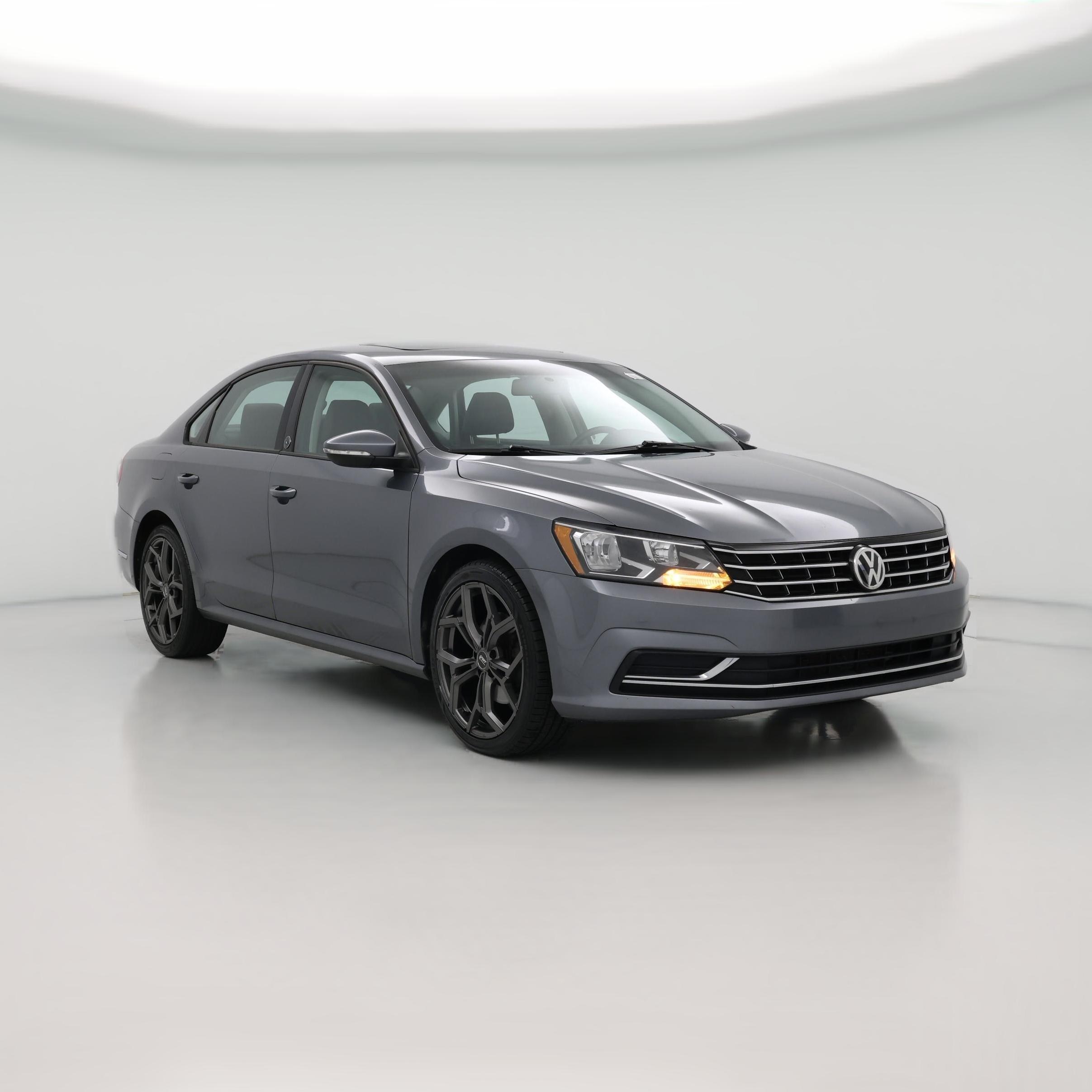 Thumbnail: 2019 Volkswagen Passat - 1
