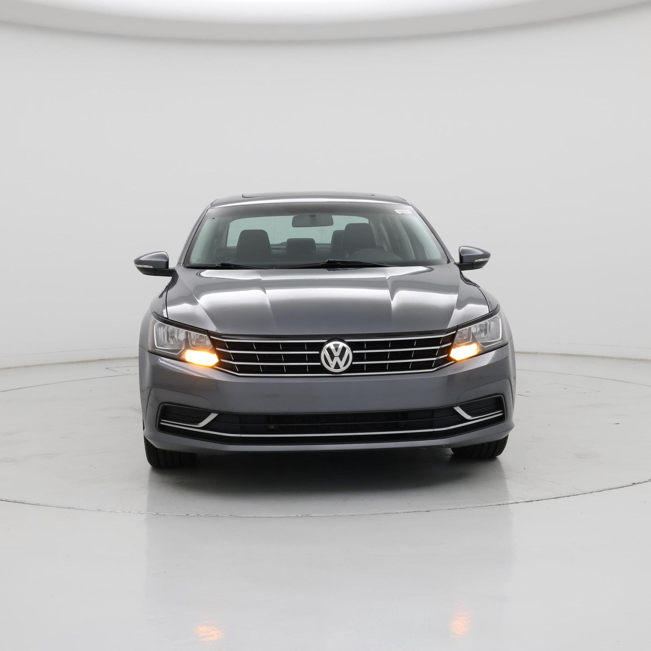 Thumbnail: 2019 Volkswagen Passat - 5