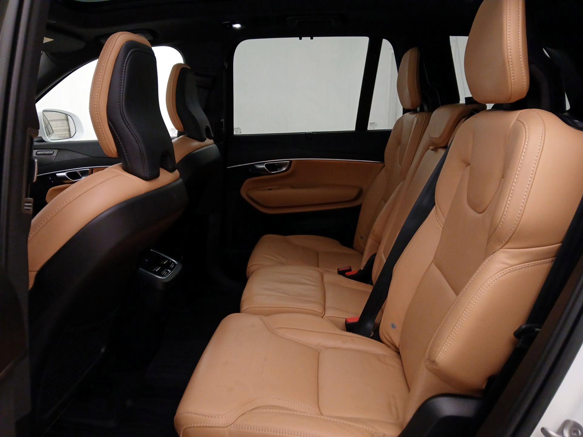 Thumbnail: 2023 Volvo XC90 - 20