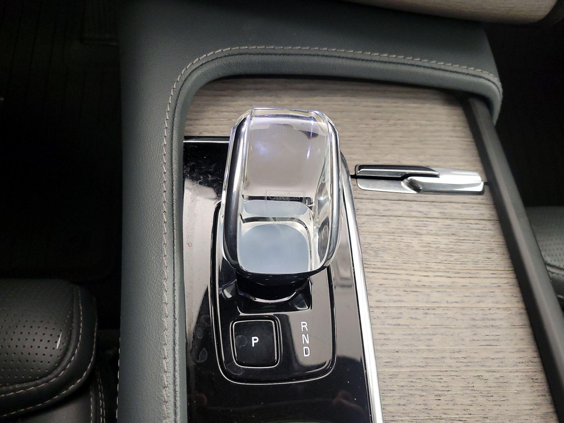 Thumbnail: 2023 Volvo XC90 - 17