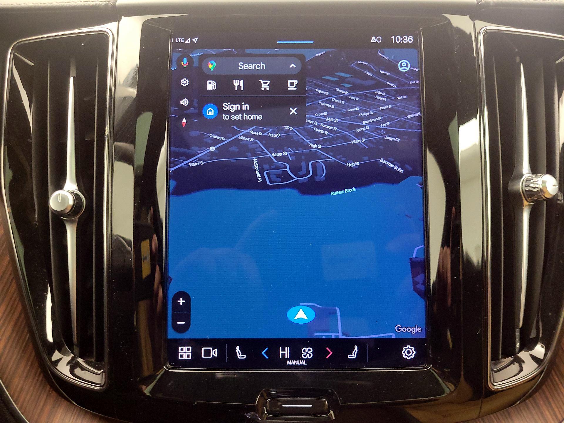 Thumbnail: 2023 Volvo XC60 - 14