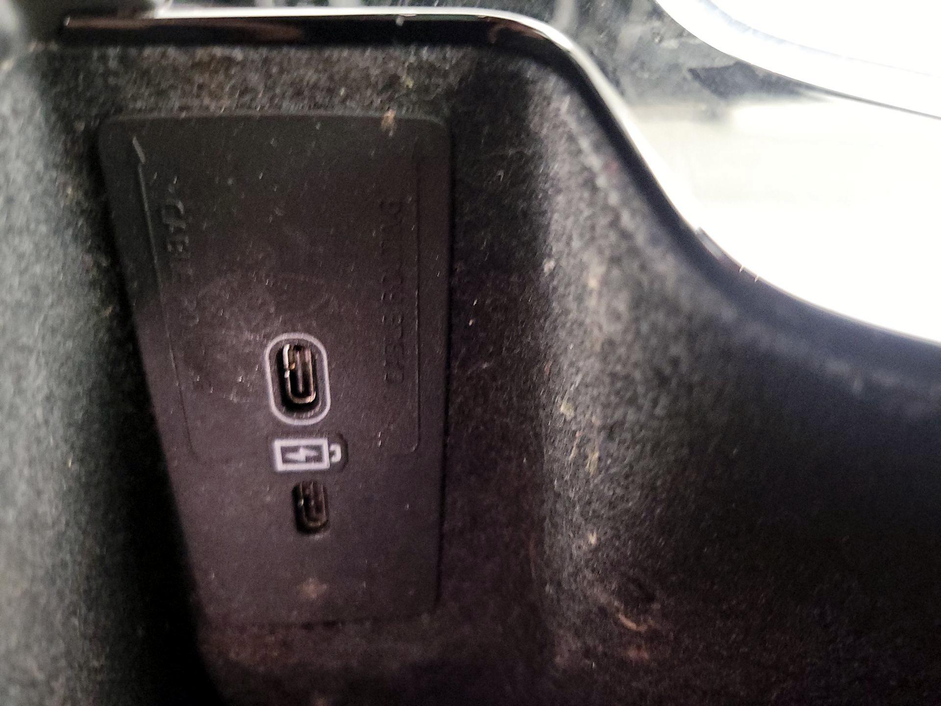 Thumbnail: 2023 Volvo XC60 - 19