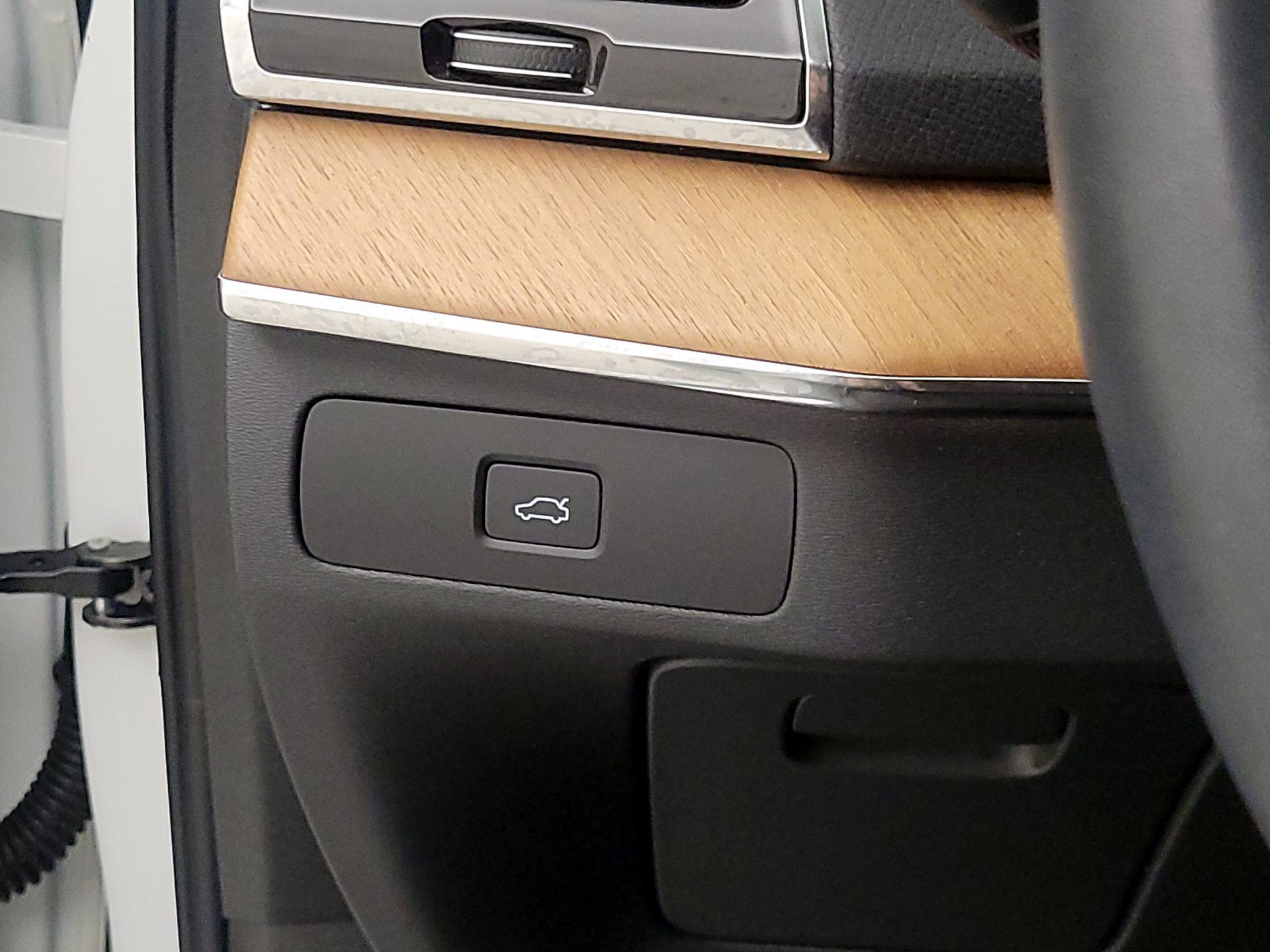 Thumbnail: 2023 Volvo XC90 - 13