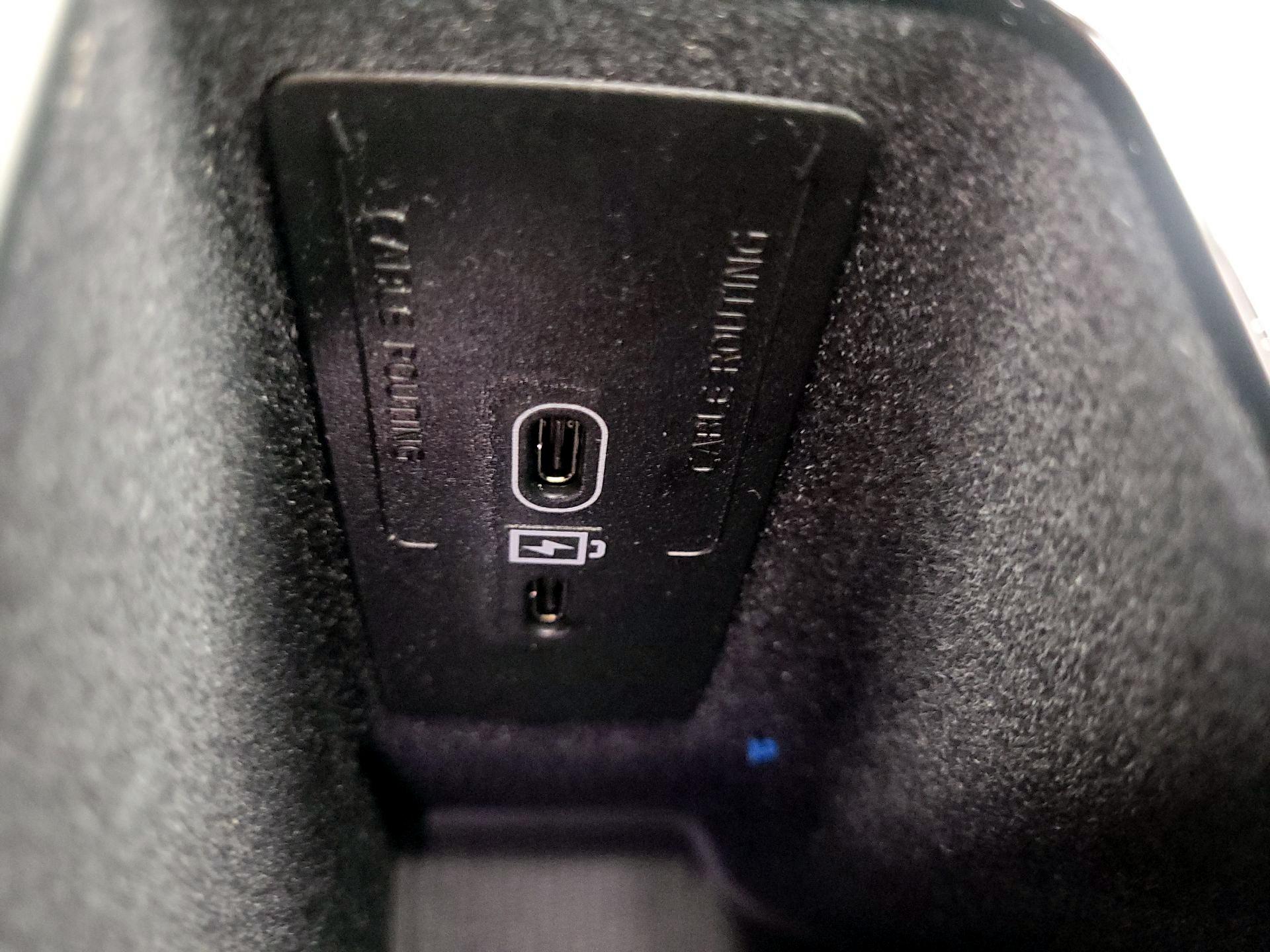 Thumbnail: 2023 Volvo XC90 - 18