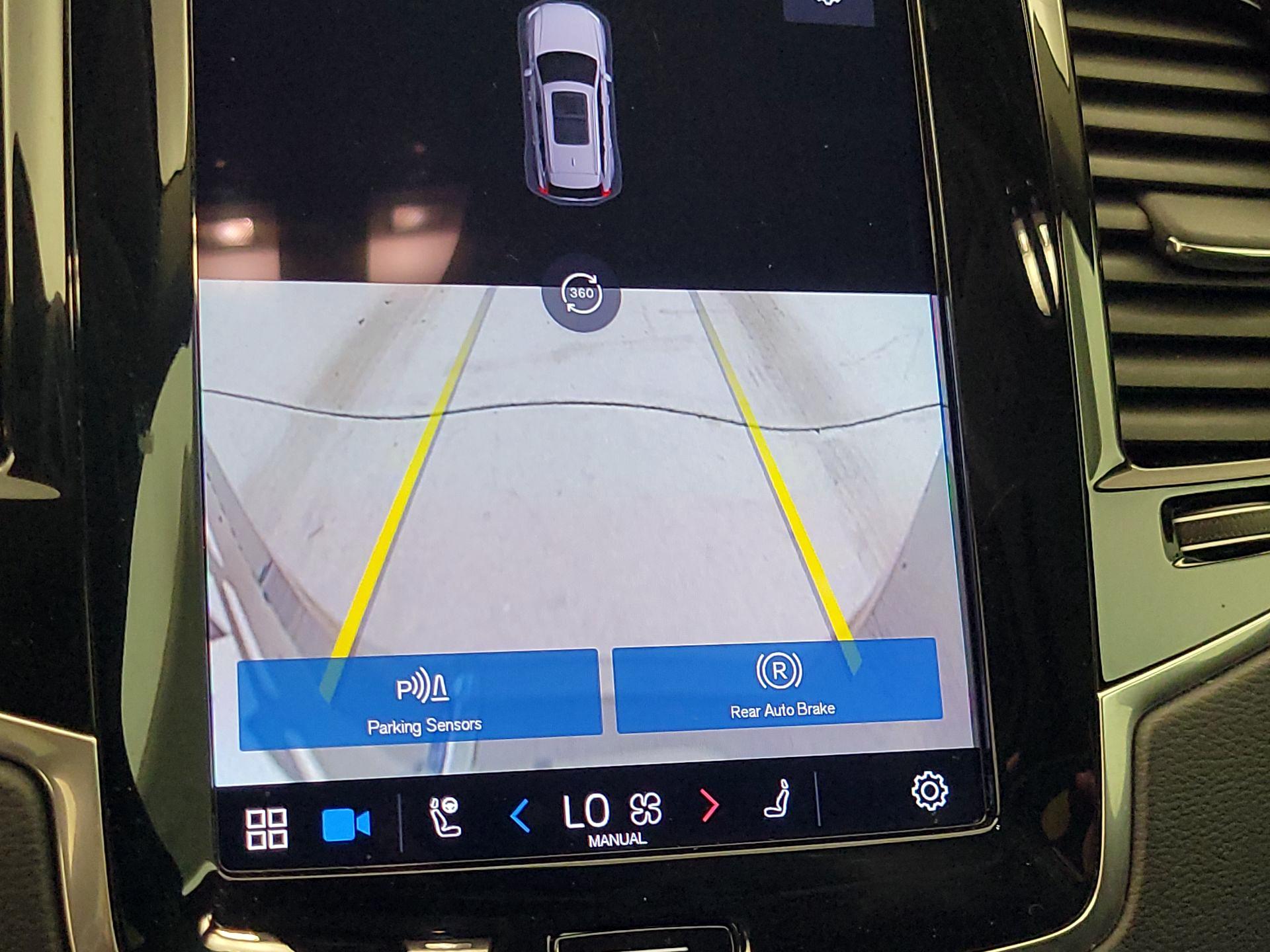 Thumbnail: 2023 Volvo XC90 - 14