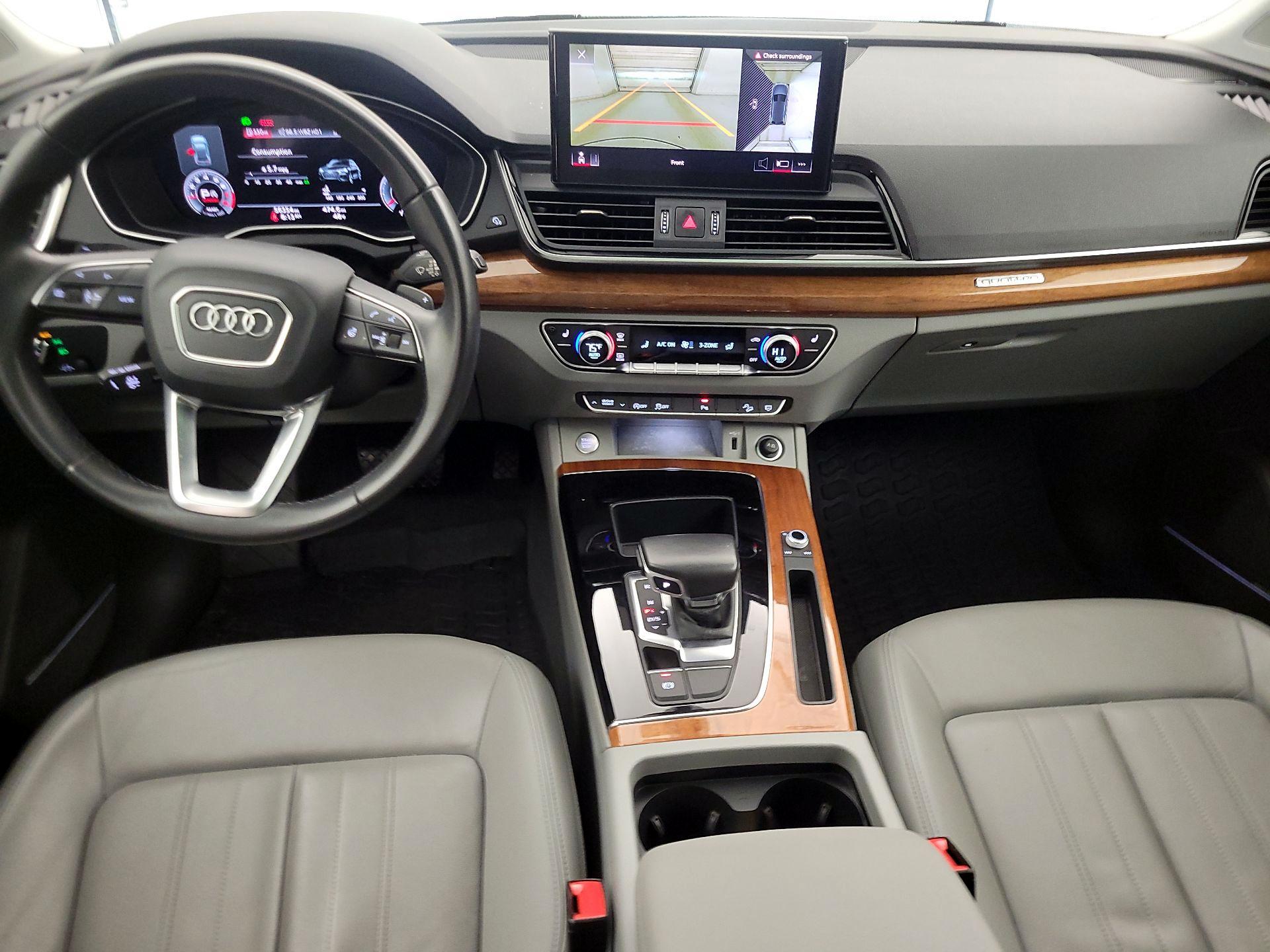 Thumbnail: 2023 Audi Q5 - 9