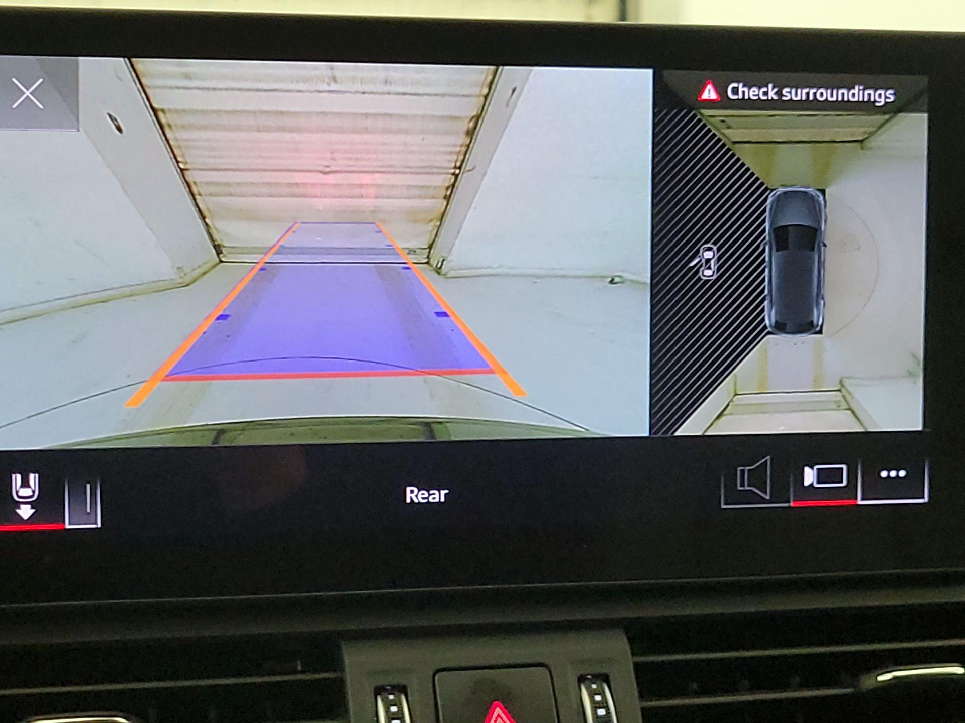 Thumbnail: 2023 Audi Q5 - 14