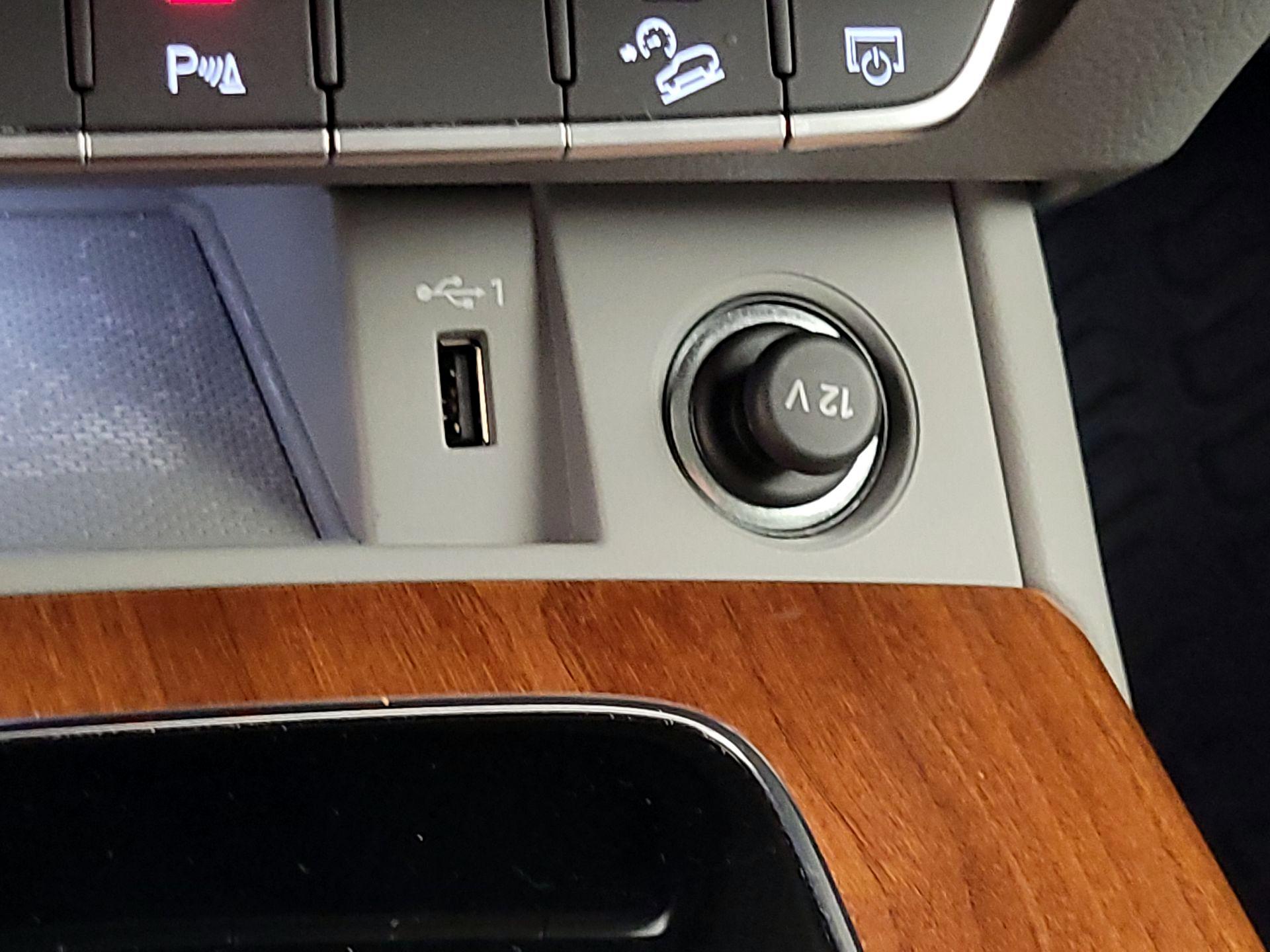 Thumbnail: 2023 Audi Q5 - 18