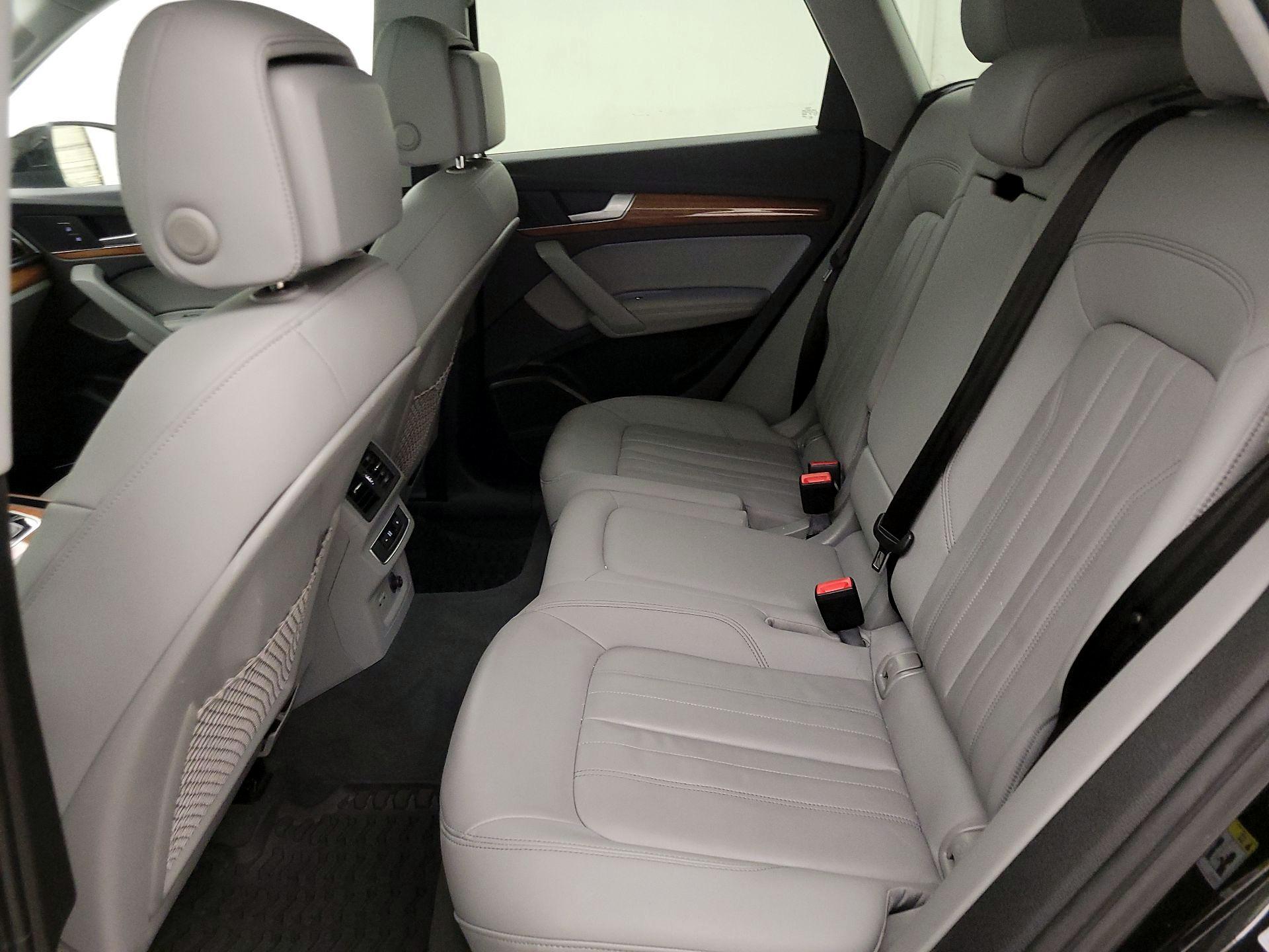 Thumbnail: 2023 Audi Q5 - 20