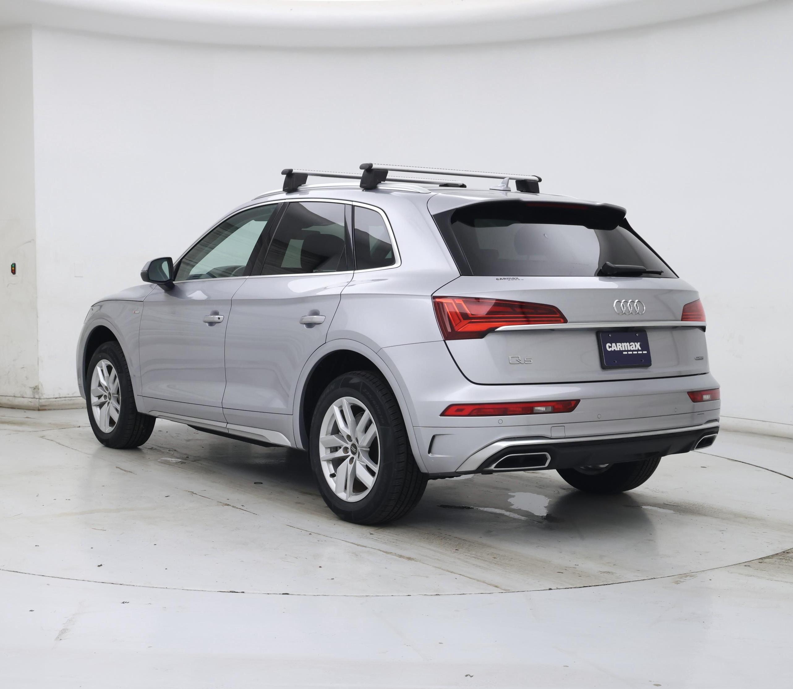 Thumbnail: 2023 Audi Q5 - 2