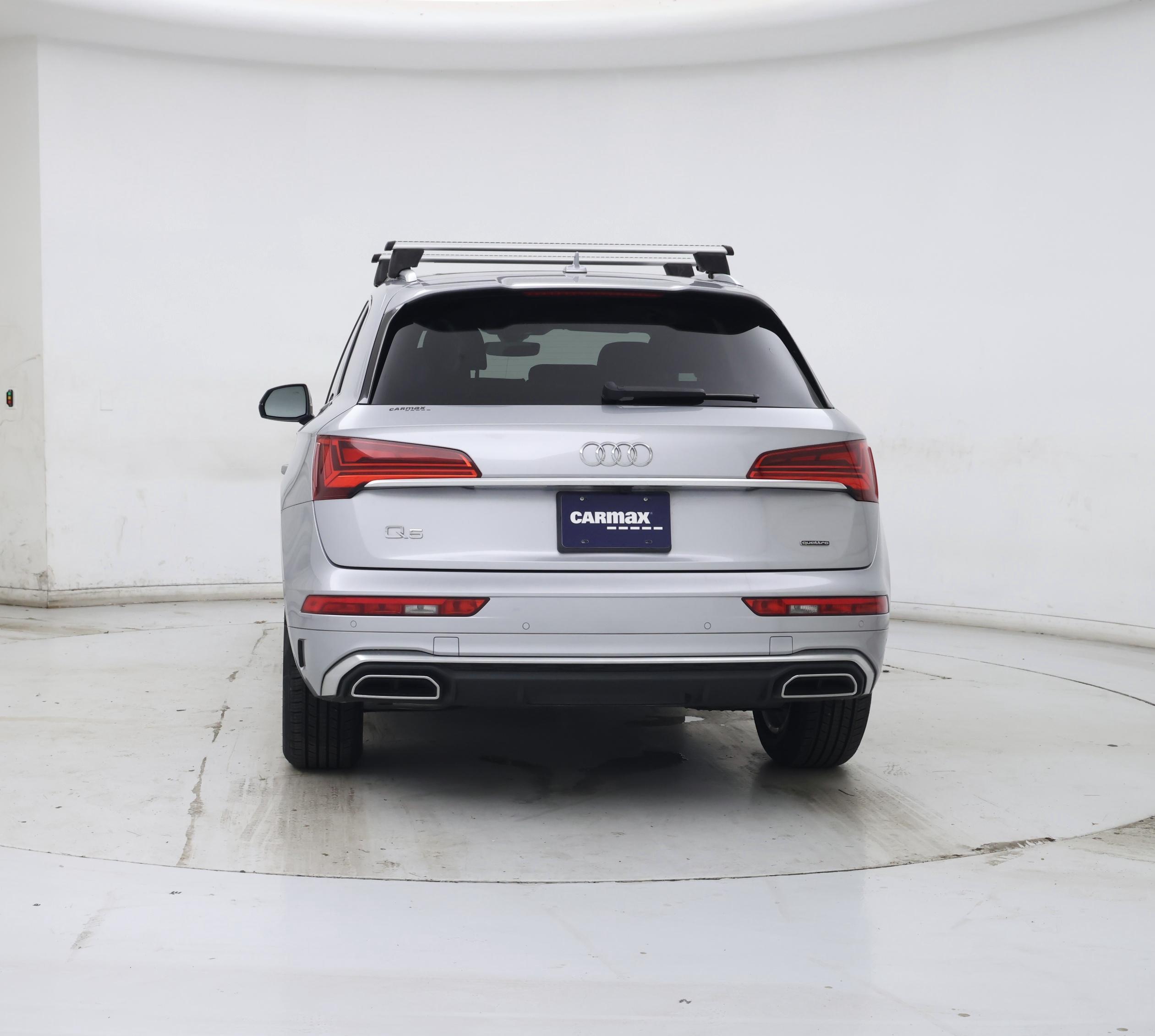 Thumbnail: 2023 Audi Q5 - 6