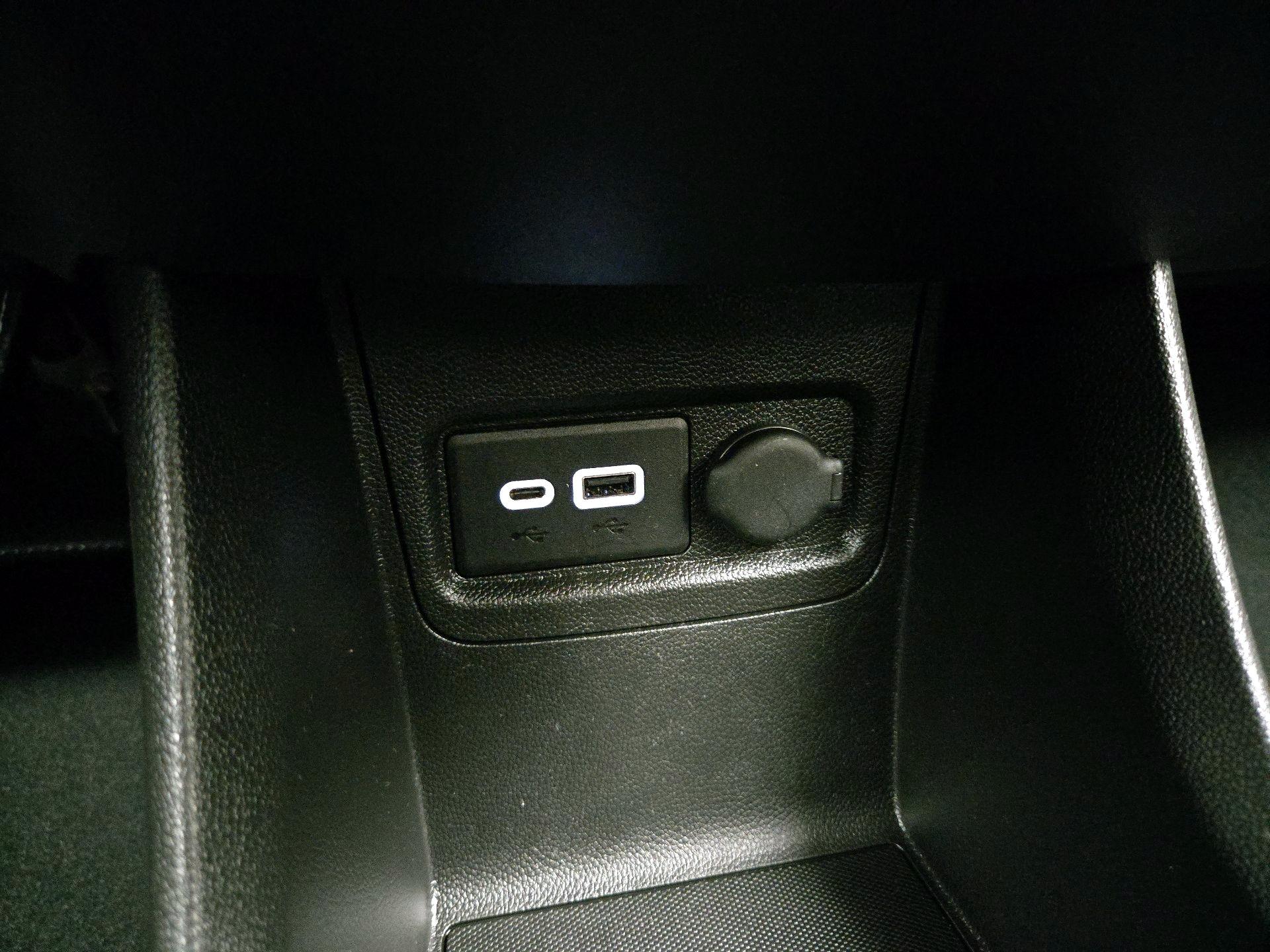 Thumbnail: 2021 Chevrolet Spark - 18