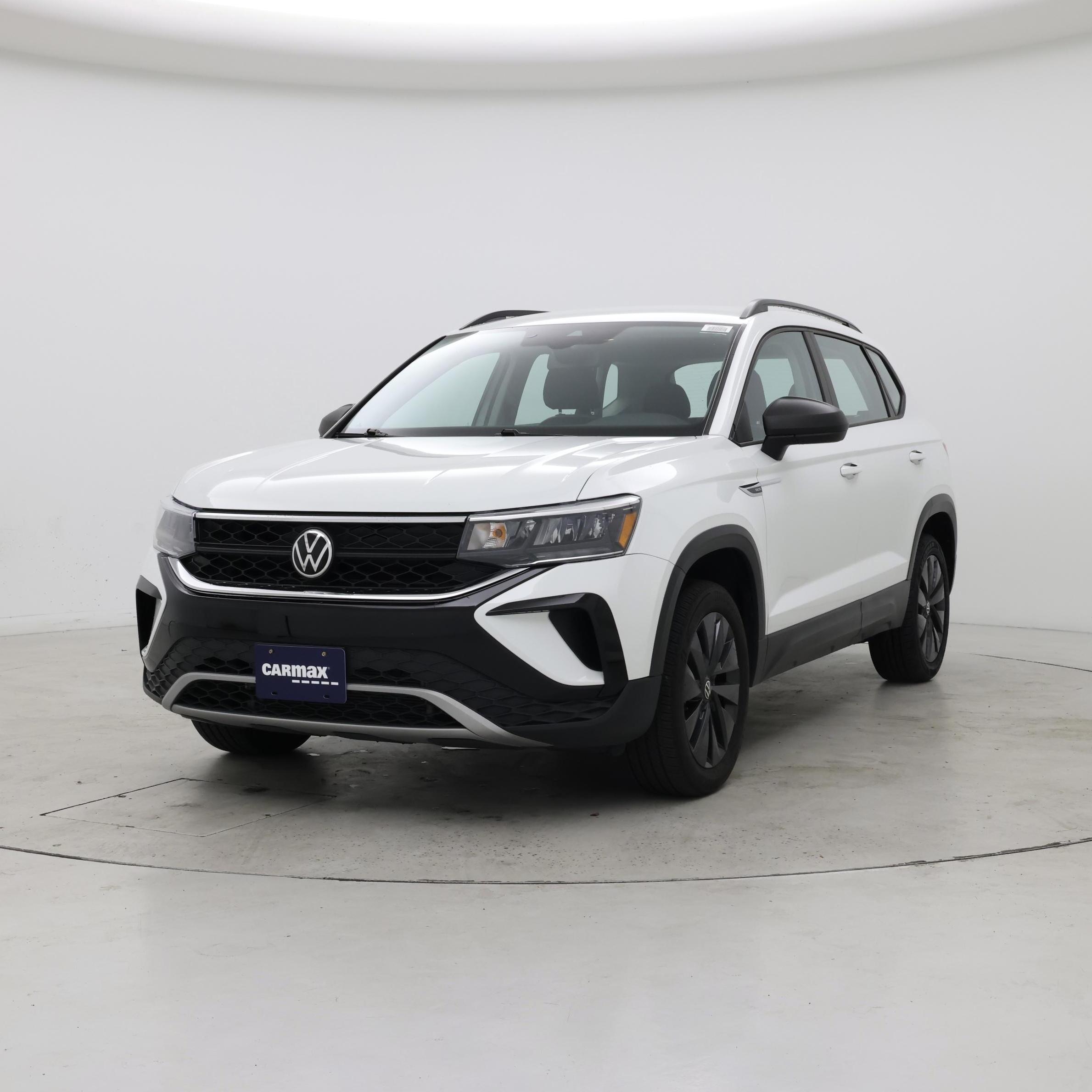 Thumbnail: 2022 Volkswagen Taos - 4