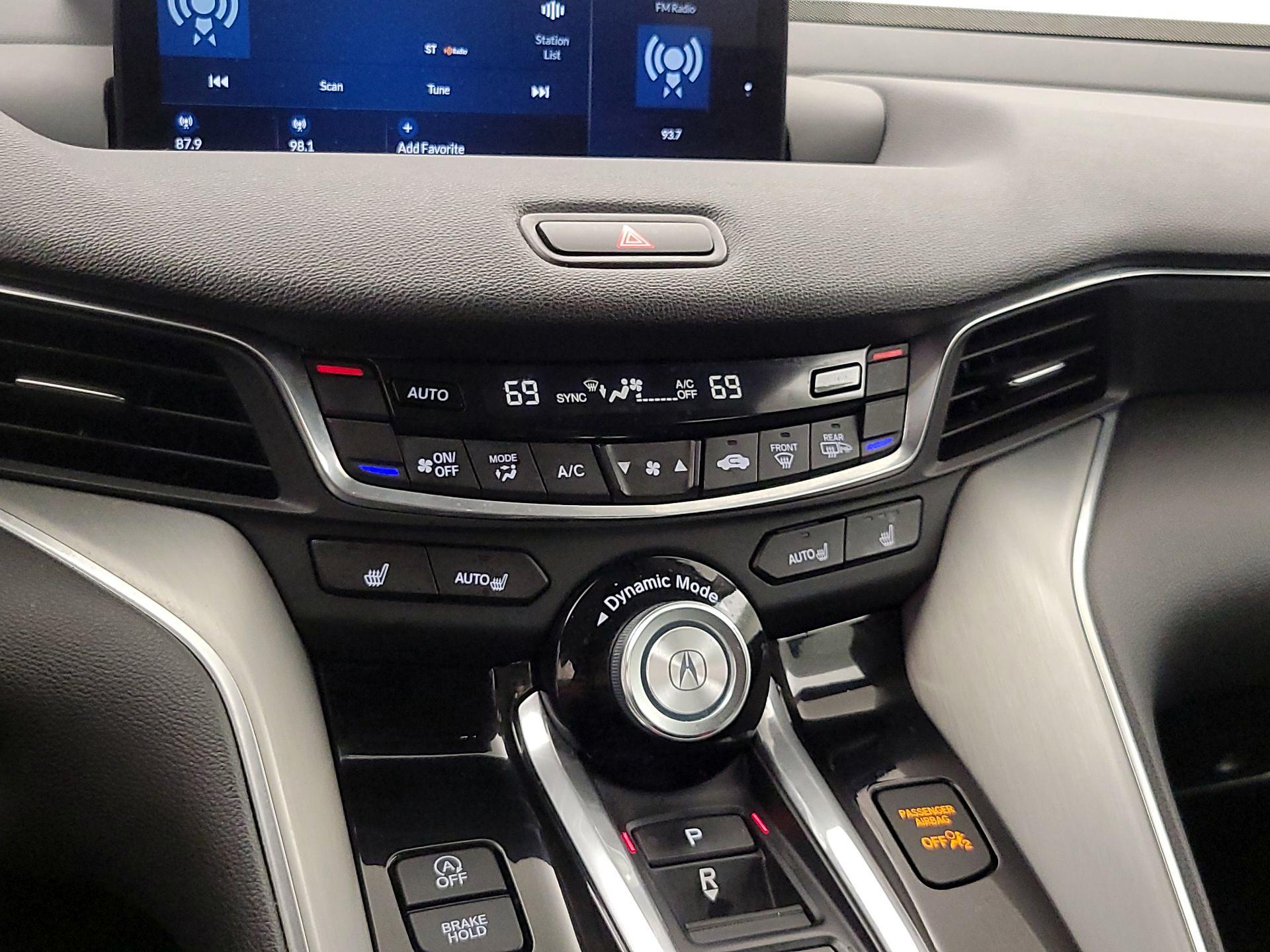 Thumbnail: 2022 Acura TLX - 16