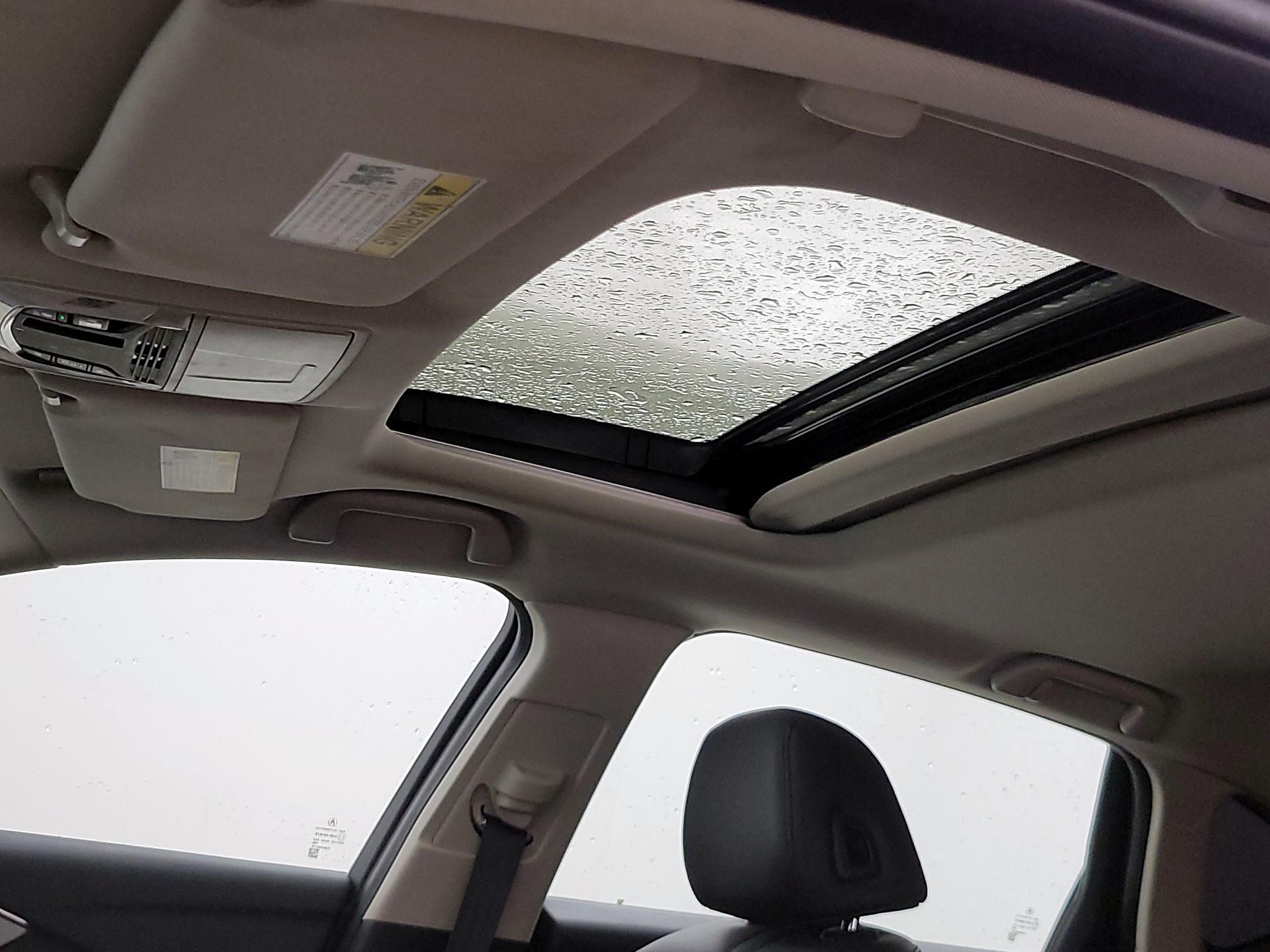 Thumbnail: 2022 Acura TLX - 19