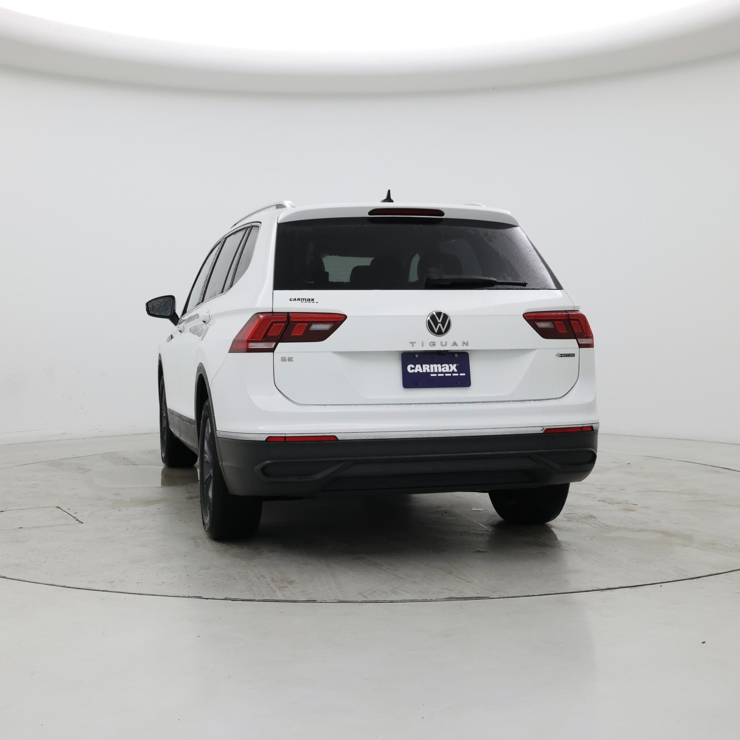 Thumbnail: 2022 Volkswagen Tiguan - 6