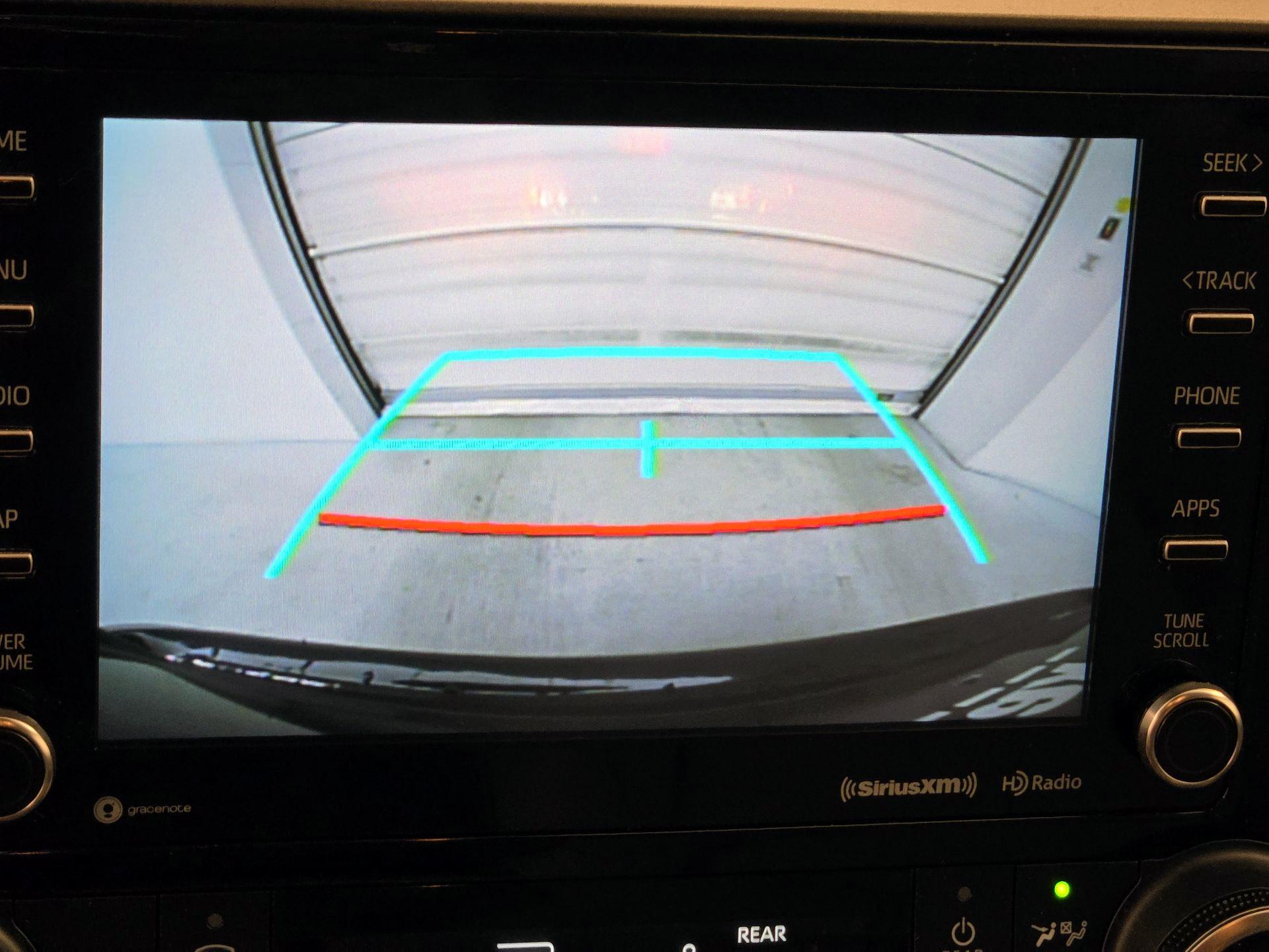 Thumbnail: 2022 Toyota Highlander - 14