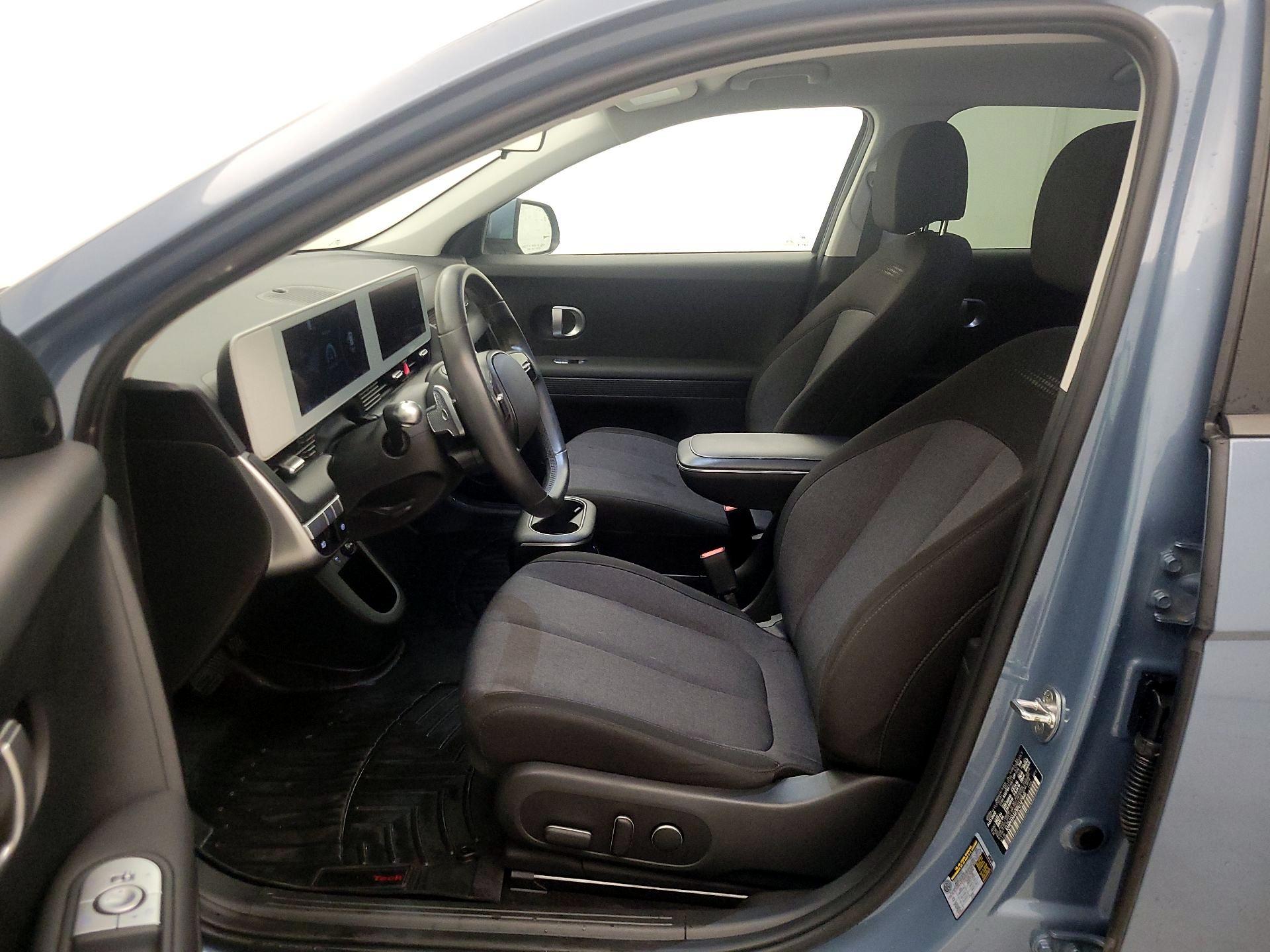 Thumbnail: 2023 Hyundai Ioniq 5 - 11