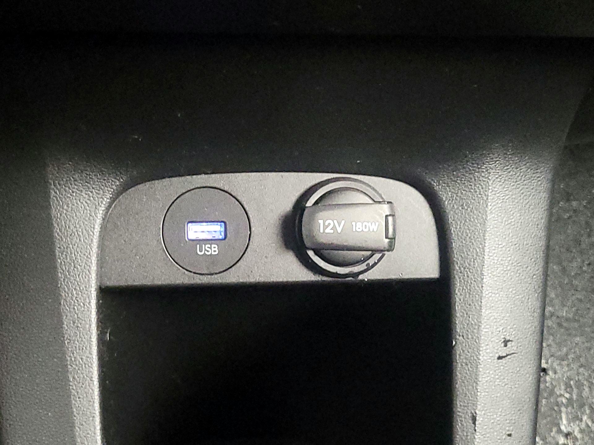 Thumbnail: 2023 Hyundai Ioniq 5 - 19