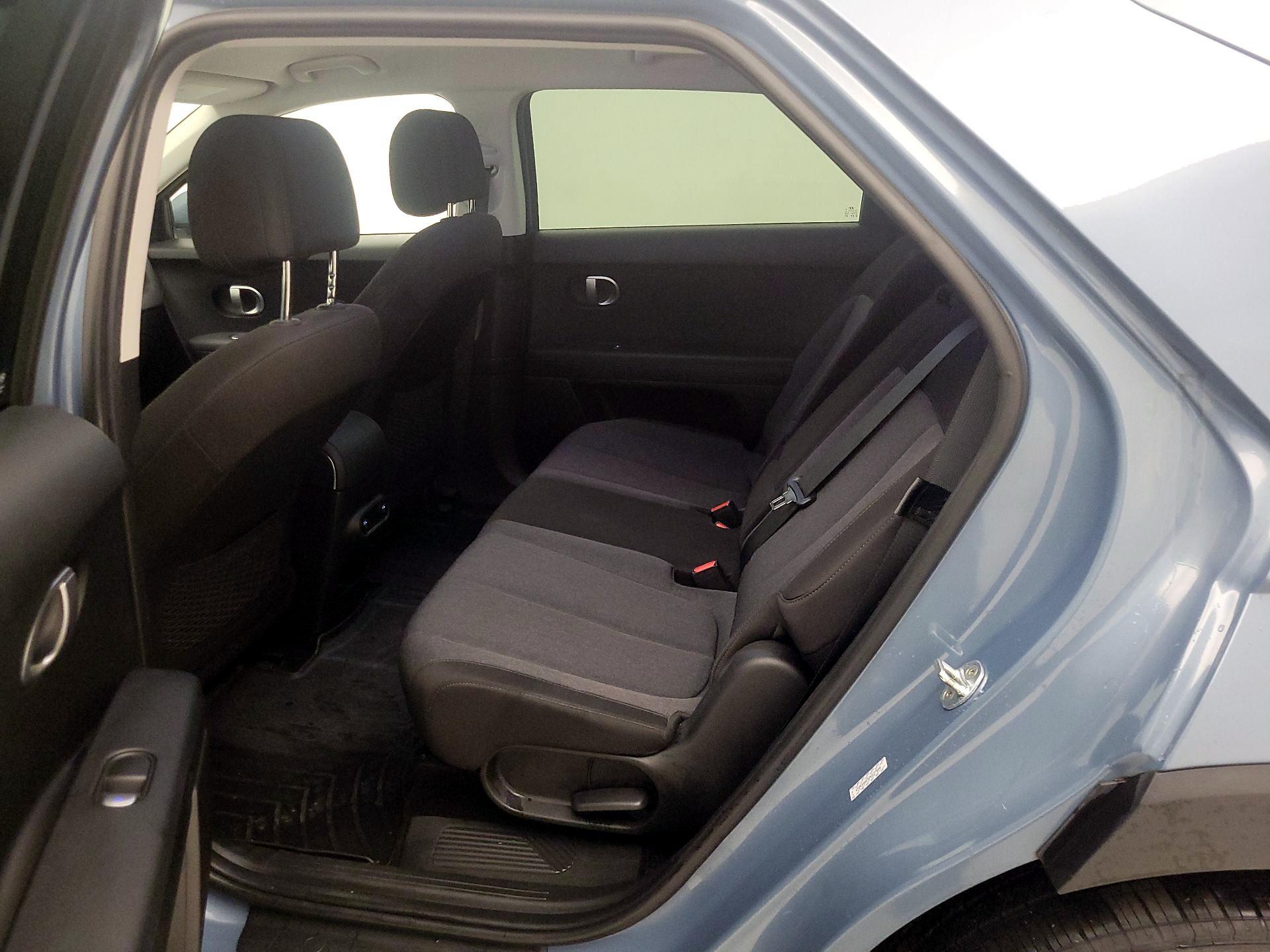 Thumbnail: 2023 Hyundai Ioniq 5 - 20