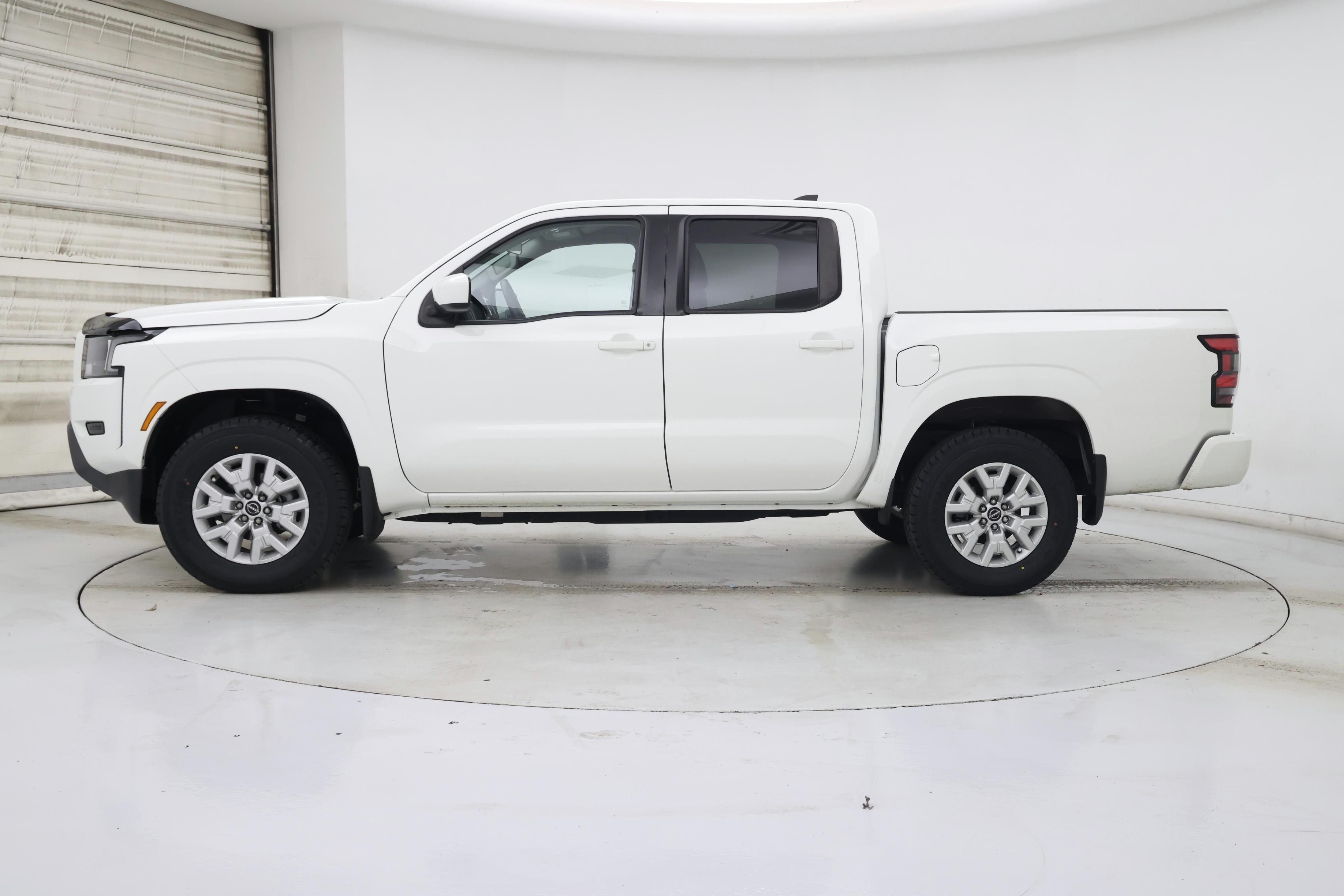 Thumbnail: 2022 Nissan Frontier - 3