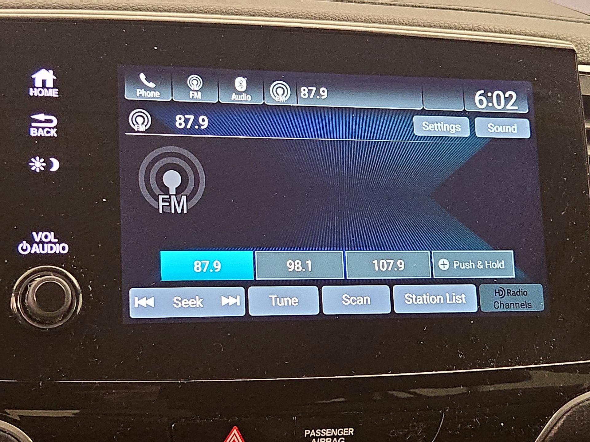 Thumbnail: 2020 Honda Pilot - 15