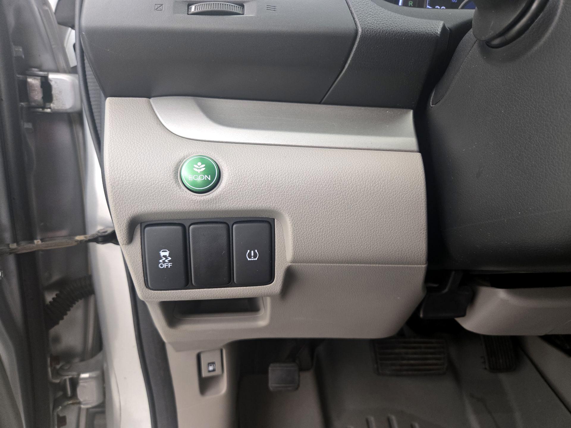 Thumbnail: 2014 Honda CR-V - 13