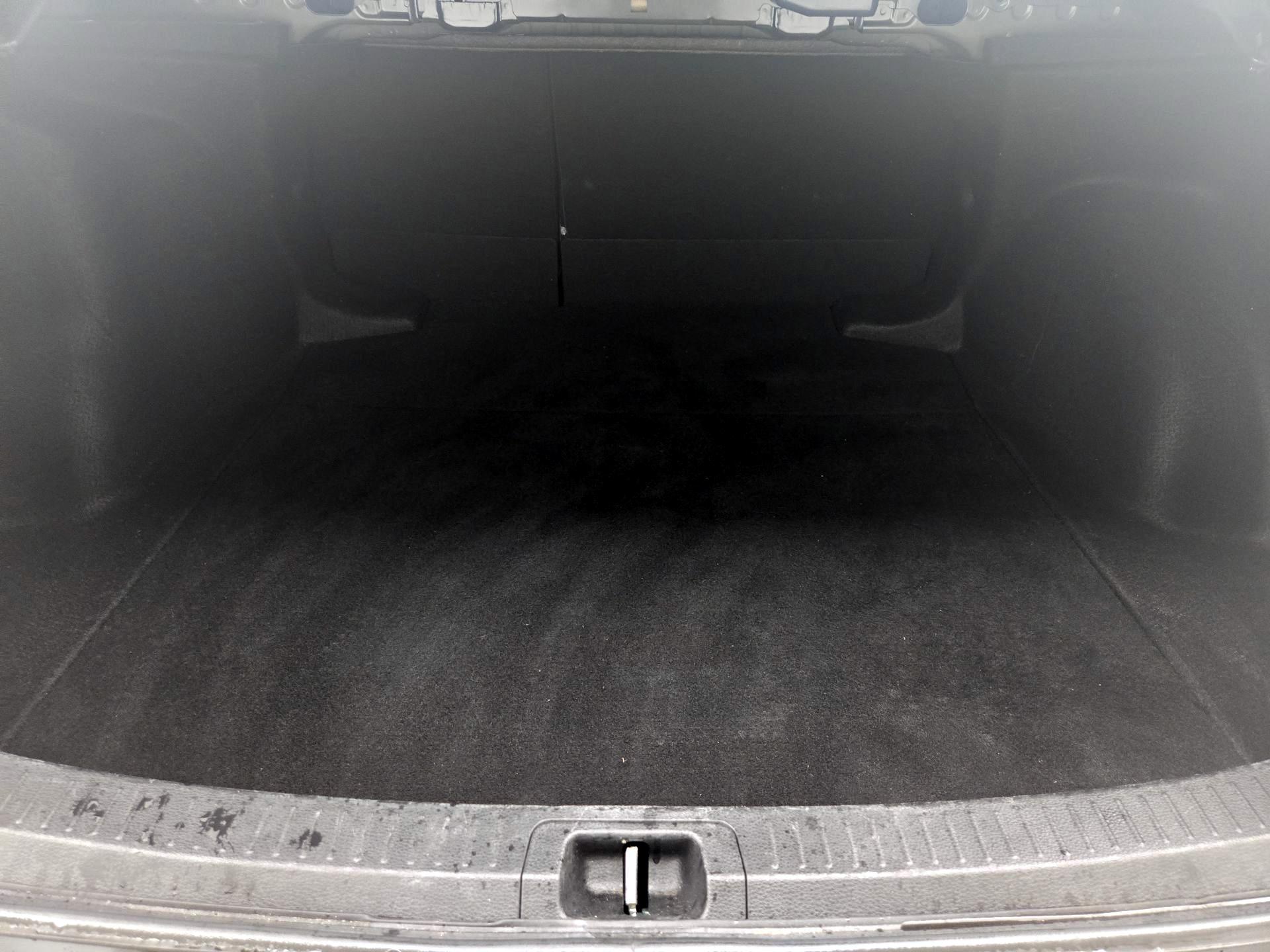 Thumbnail: 2022 Toyota Corolla - 20