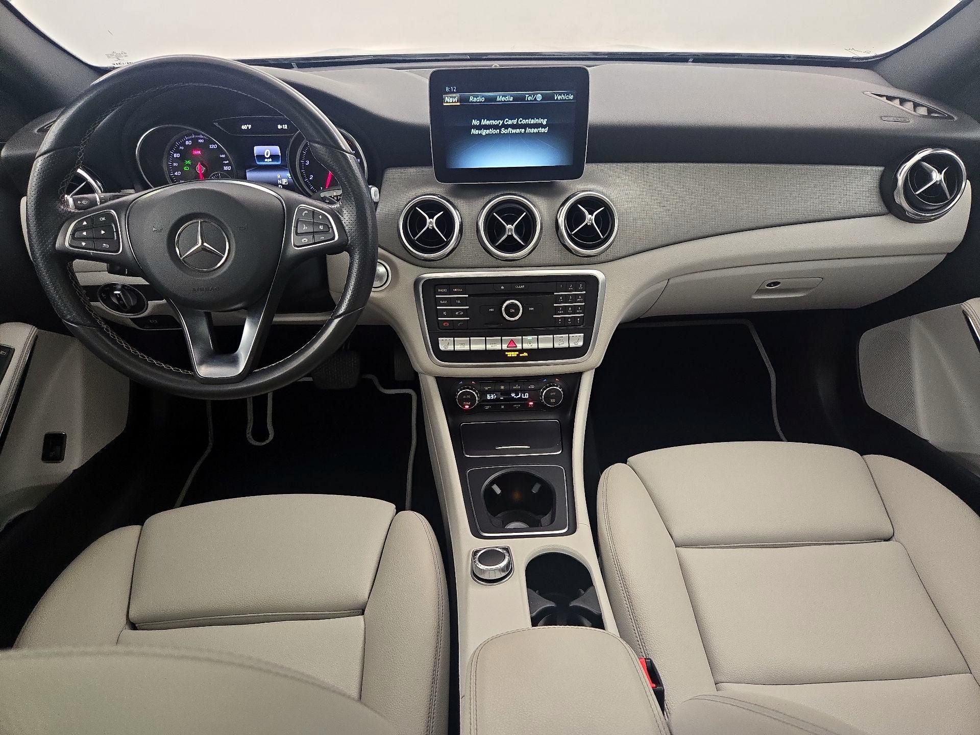 Thumbnail: 2018 Mercedes-Benz GLA - 9