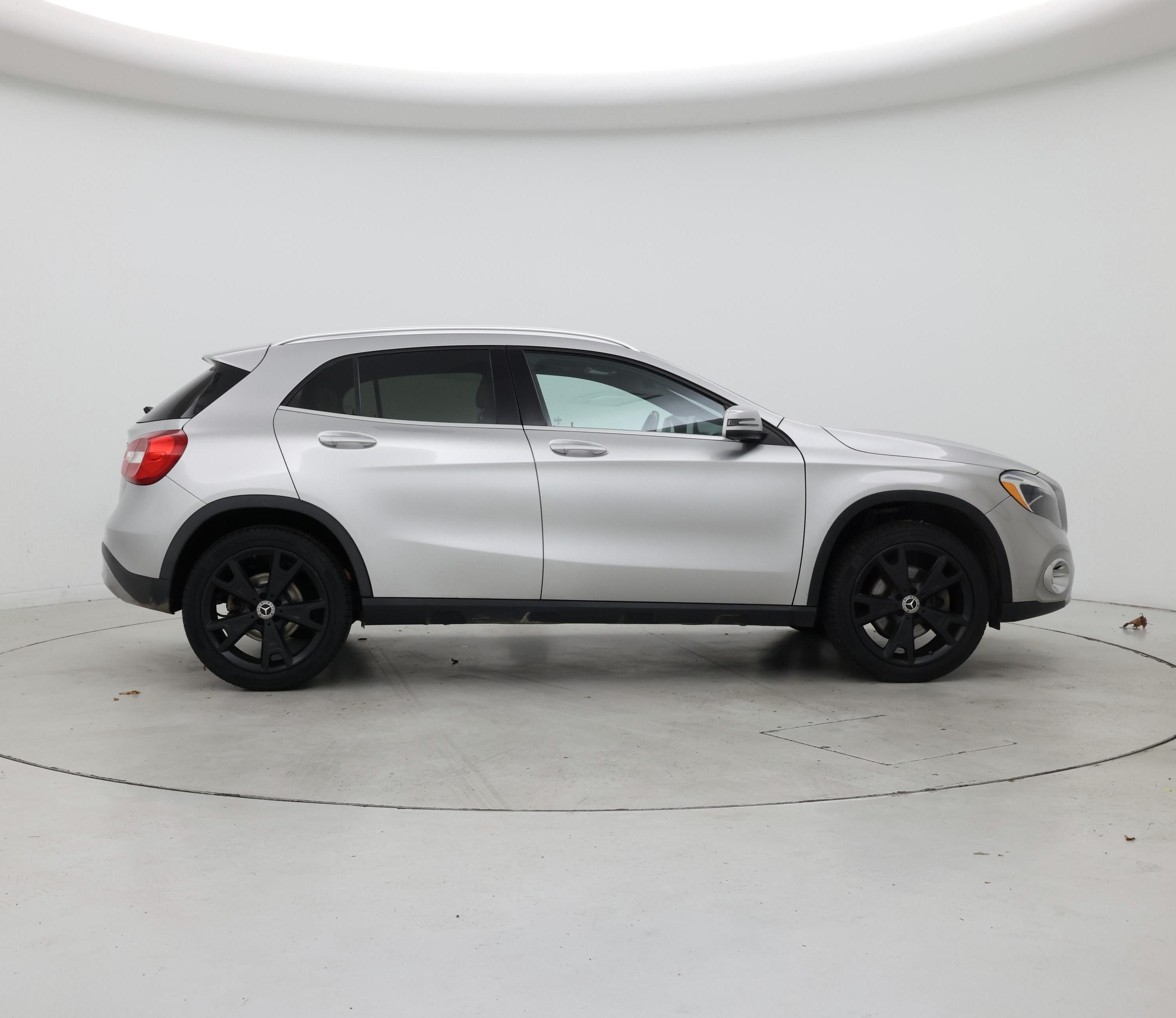 Thumbnail: 2018 Mercedes-Benz GLA - 7