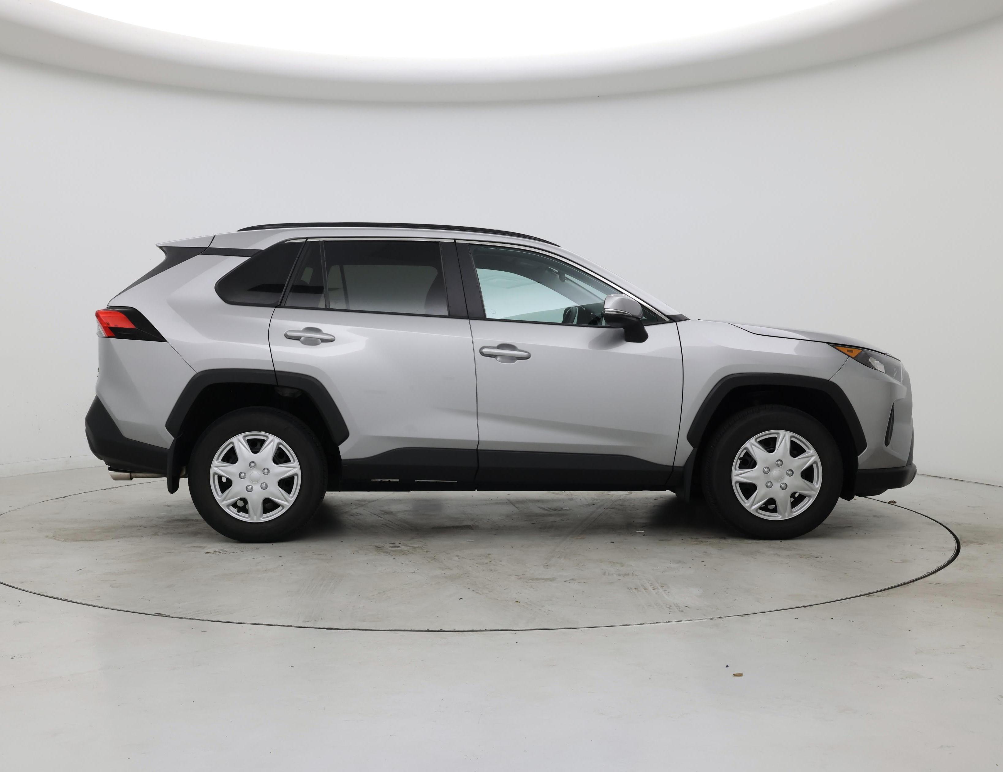Thumbnail: 2020 Toyota RAV4 - 7