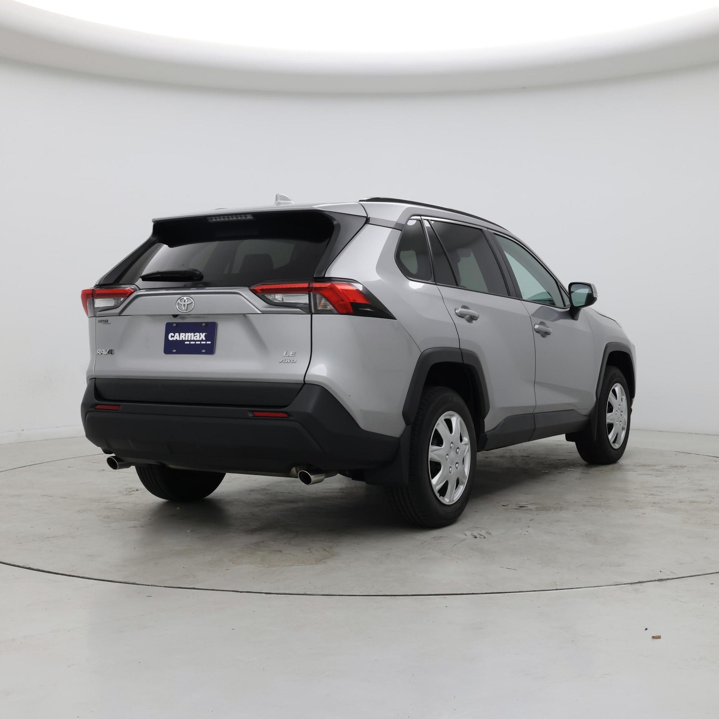 Thumbnail: 2020 Toyota RAV4 - 8