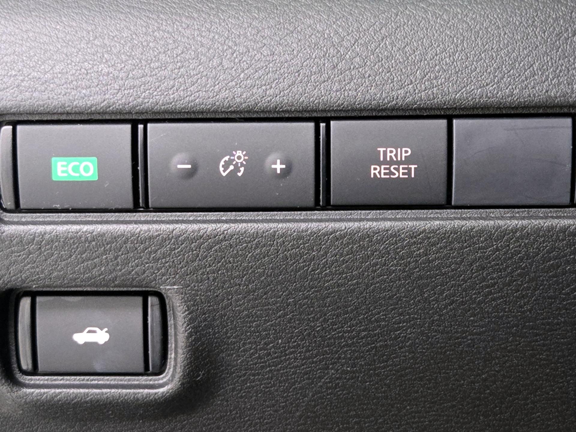 Thumbnail: 2021 Nissan Sentra - 13