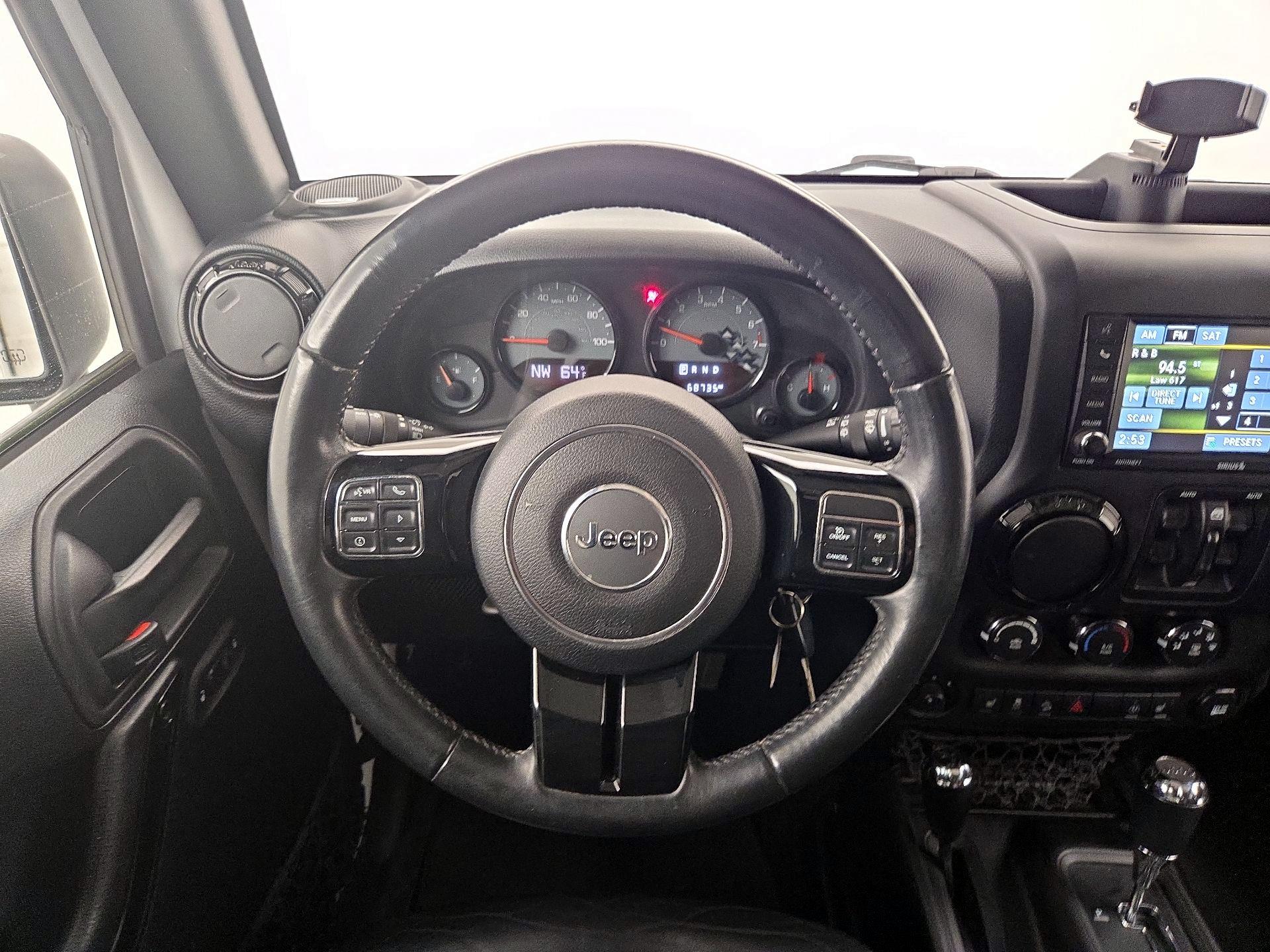 Thumbnail: 2017 Jeep Wrangler - 10